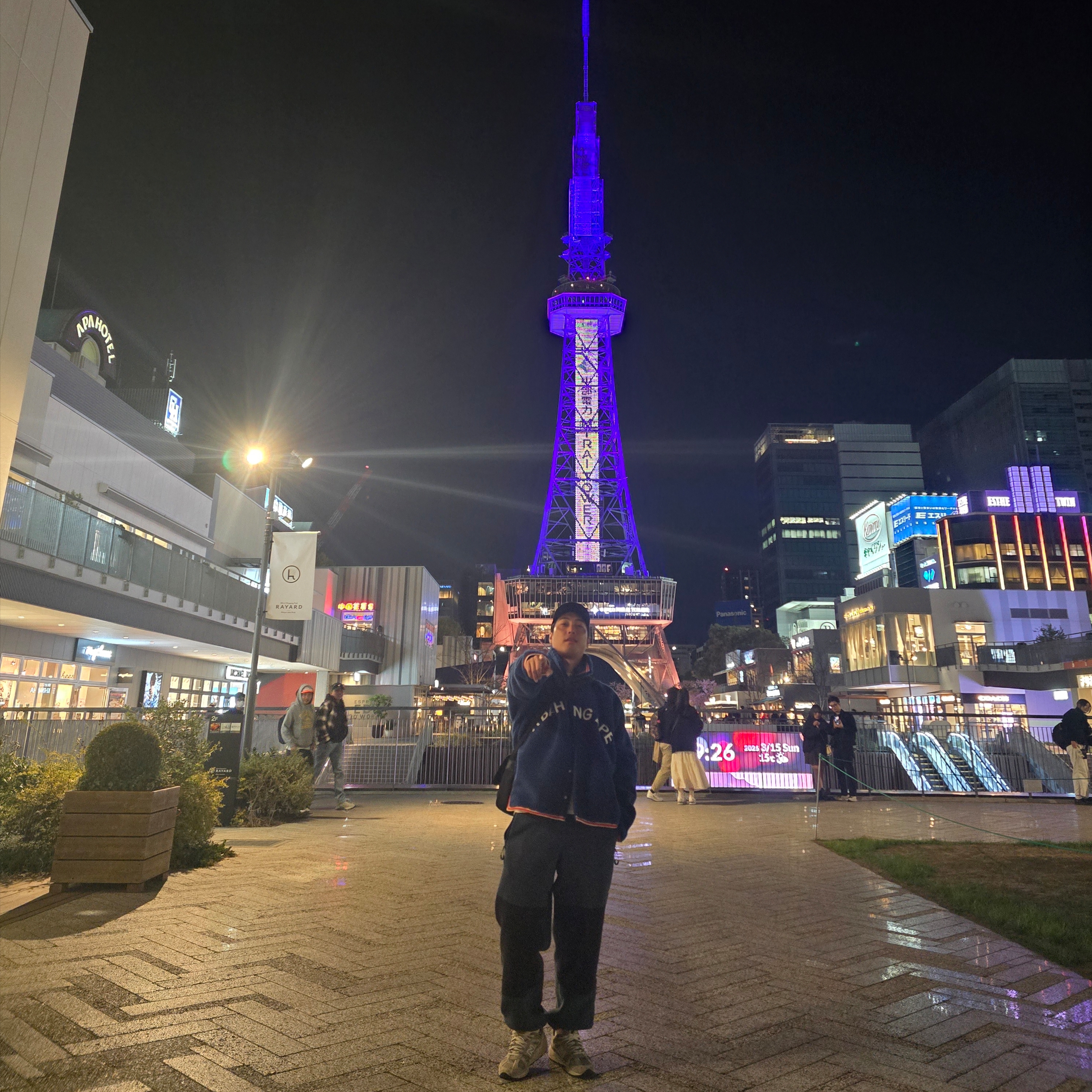 Palace P 6-Panel Black, BAPE x Kazuki Kuraishi Sherpa Detachable Coach Jacket Navy 착용 스타일 - 1