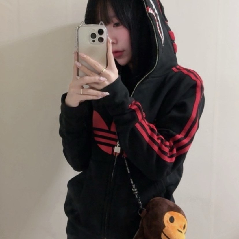 BAPE Baby Milo Mobile Bag Brown, Adidas x BAPE Ultimate Shark Hoodie Black - KR Sizing 착용 스타일