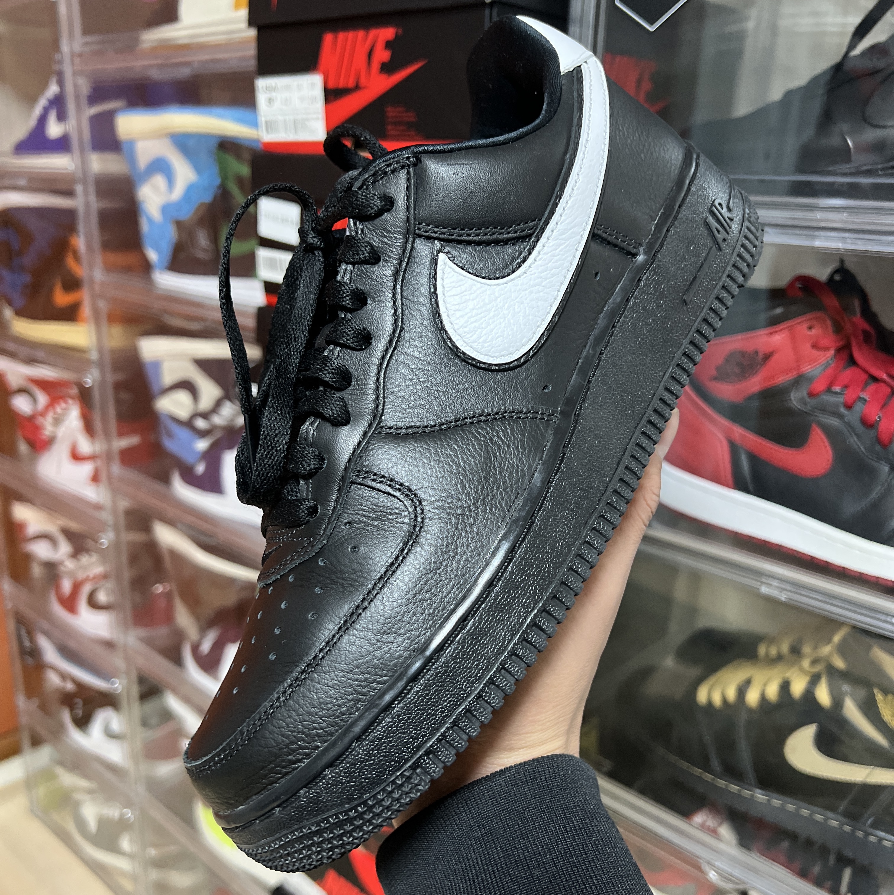 Nike Air Force 1 Low QS Black White 착용 스타일