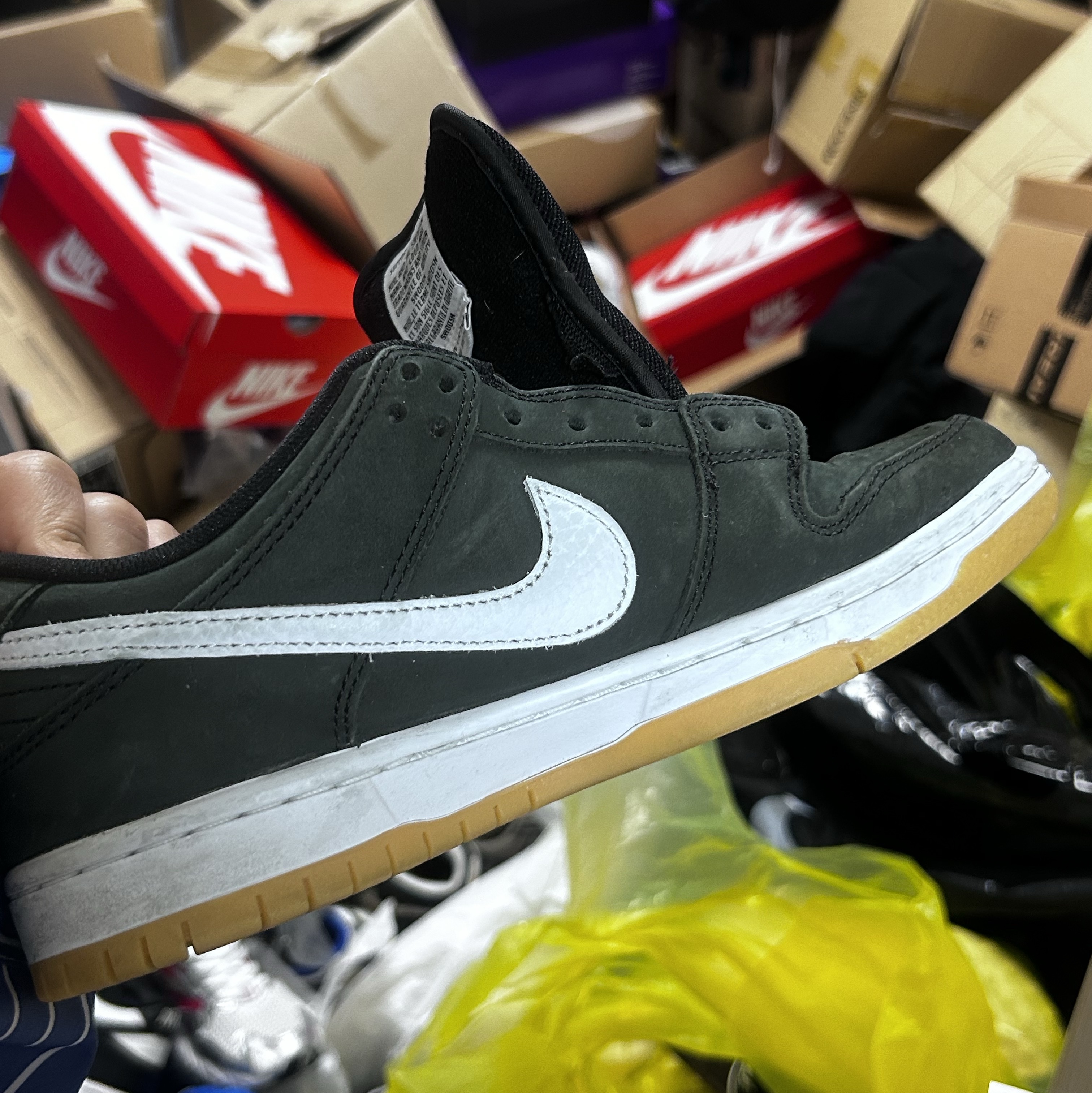 Nike SB Dunk Low Pro Black White 착용 스타일