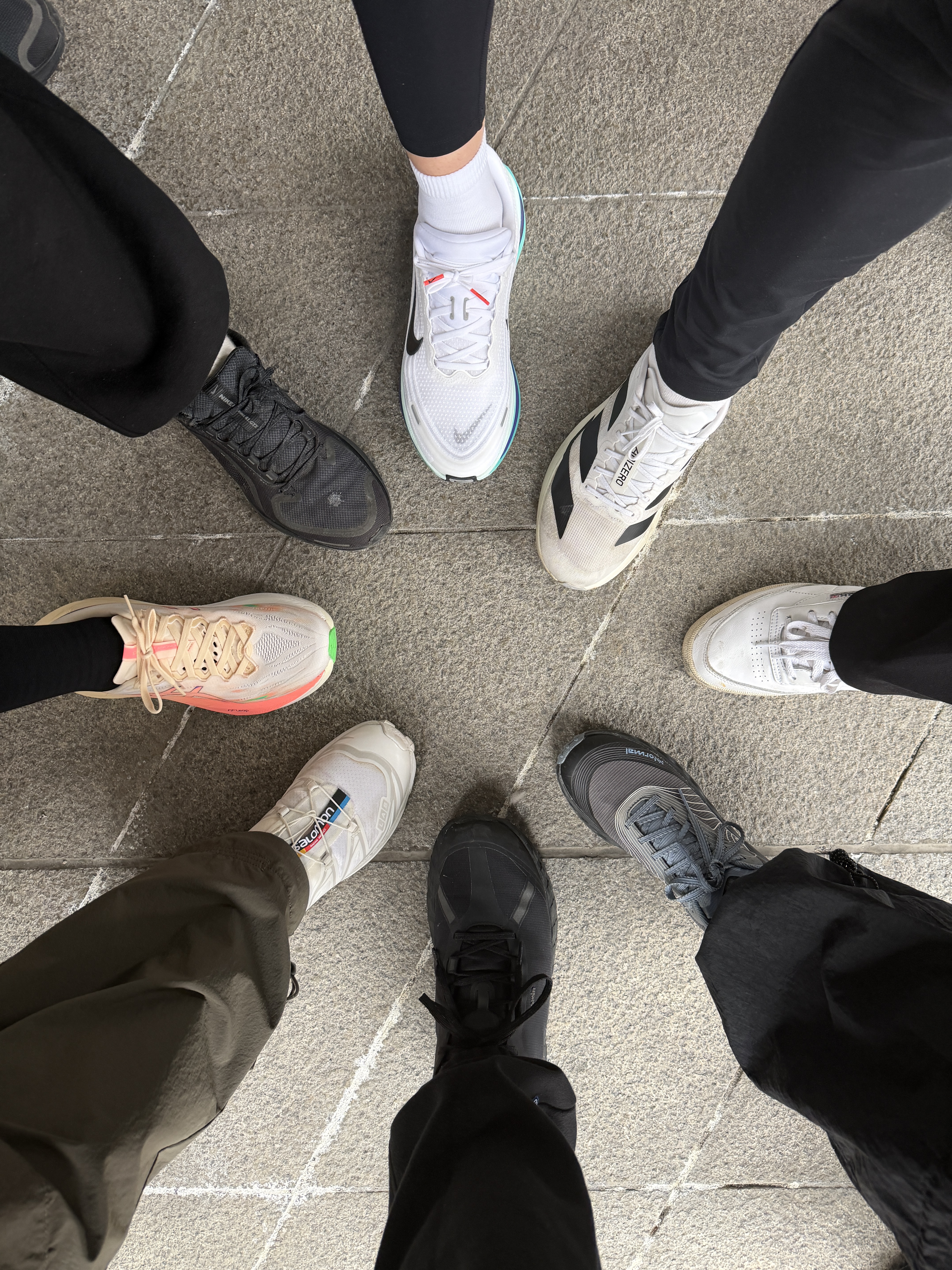 Norda 001/A Stealth Black, Asics Superblast 3 Seashell Sun Coral 착용 스타일