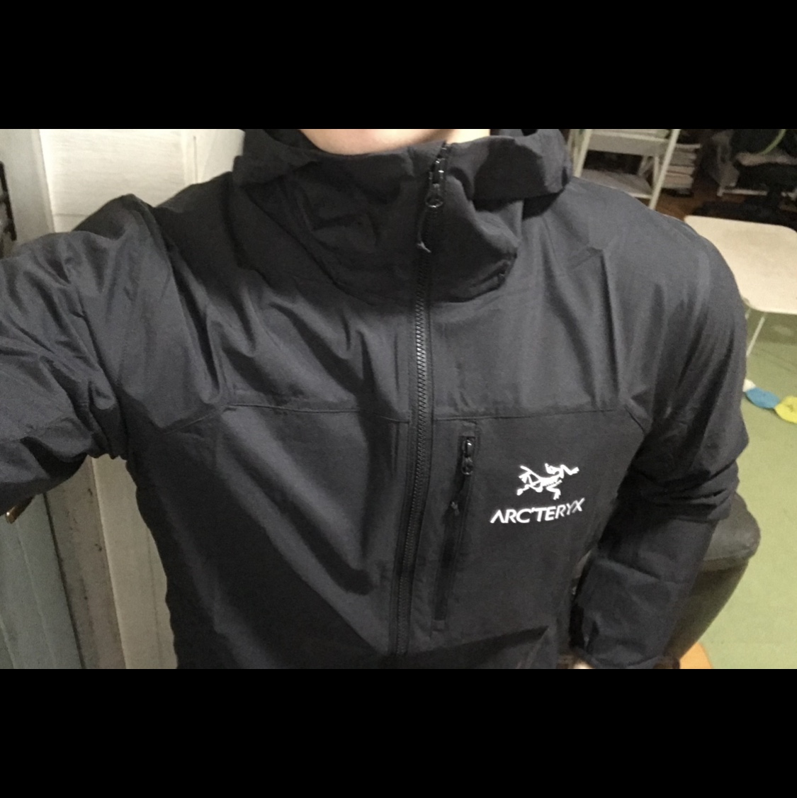 Arc'teryx Squamish Hoody Black 착용 스타일