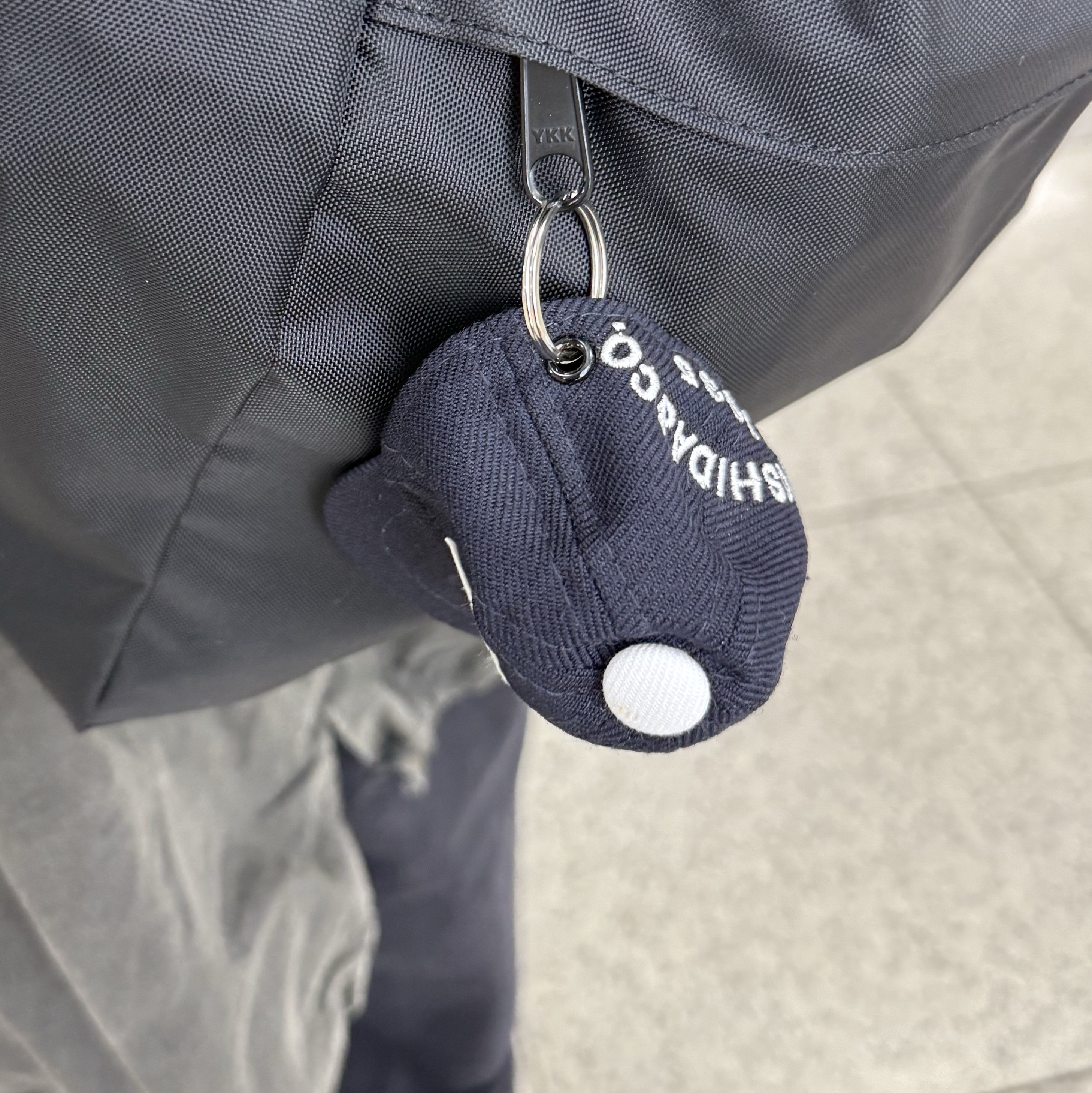 Porter x New Era Key Holder Navy 착용 스타일