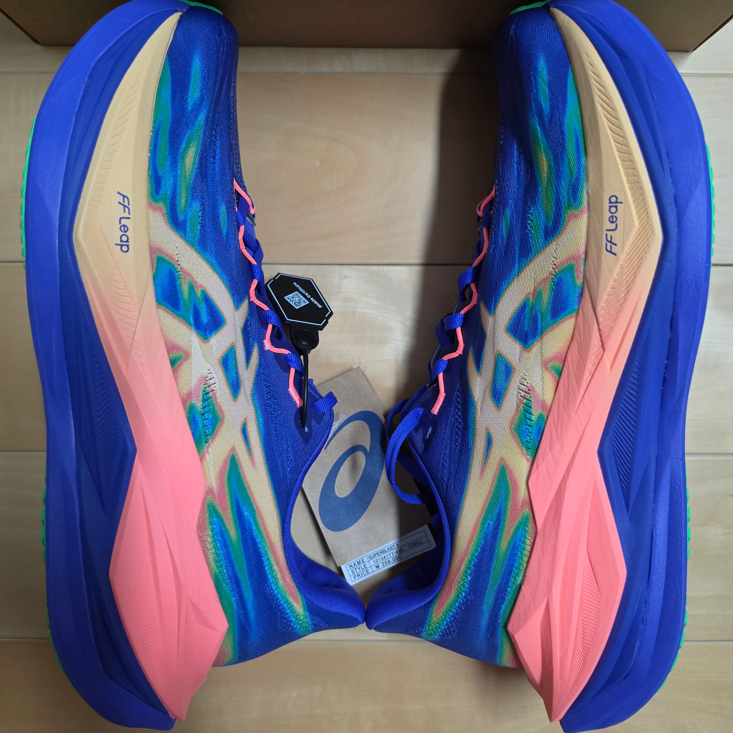 Asics Superblast 3 Cobalt Burst Light Orange 착용 스타일 - 9