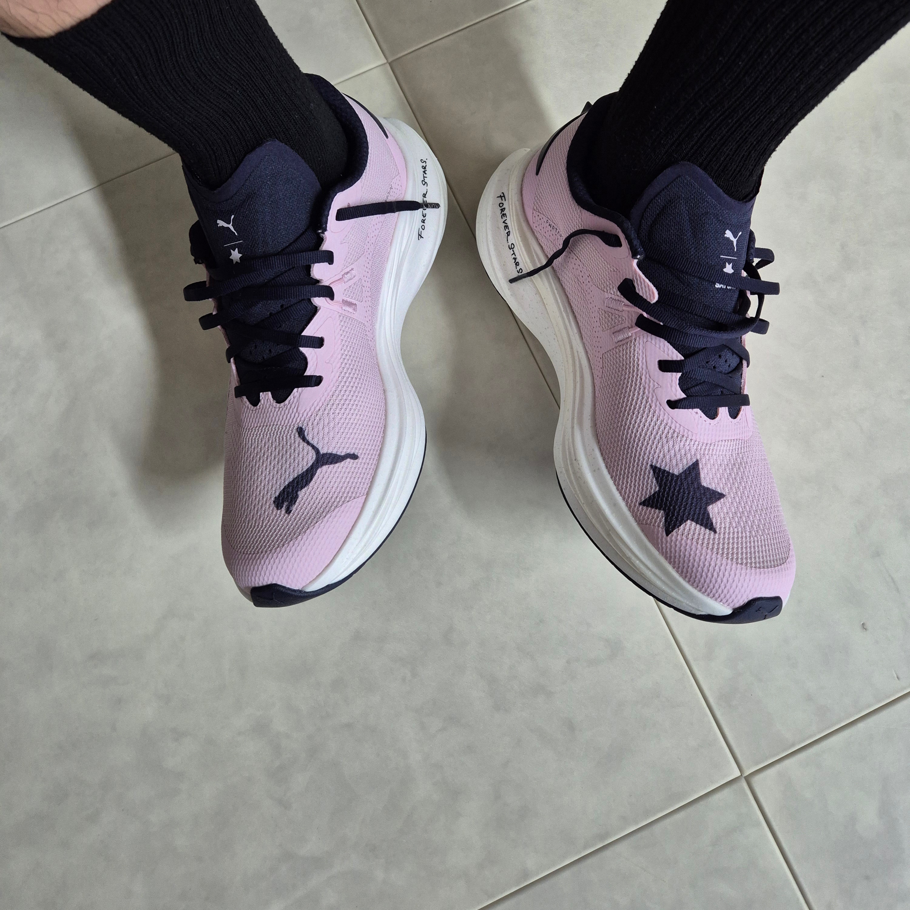 Puma x SAYSKY Deviate Nitro 3 Rose Mauve New Navy 착용 스타일