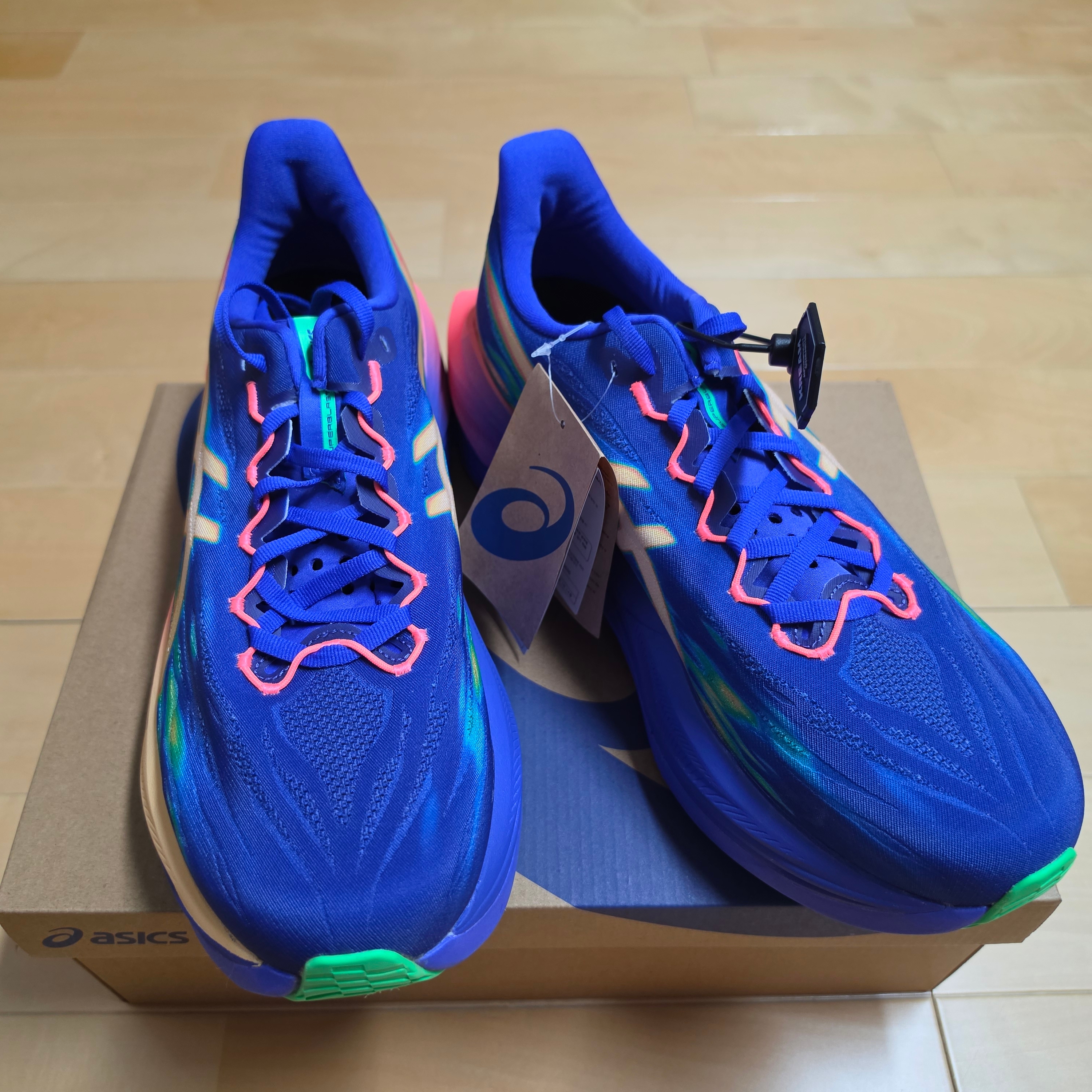 Asics Superblast 3 Cobalt Burst Light Orange 착용 스타일 - 2