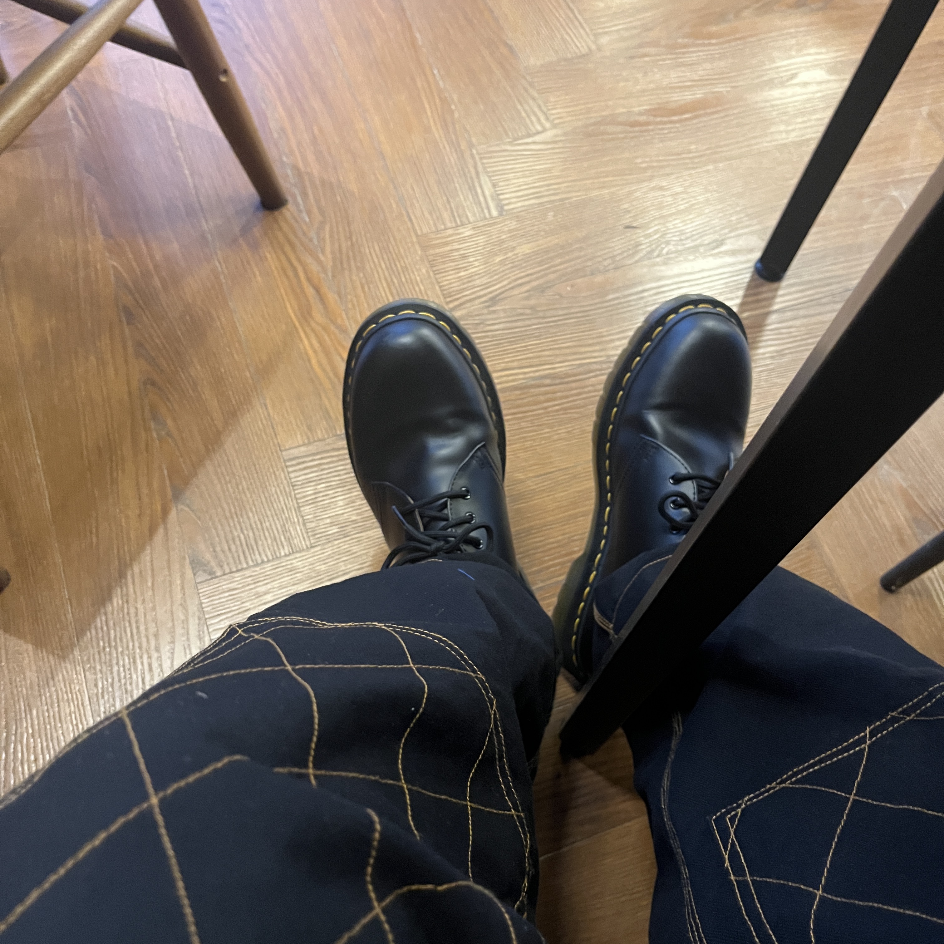 Kapital Thin Canvas Lumber Pants Black, Dr. Martens 1461 Smooth Black 착용 스타일