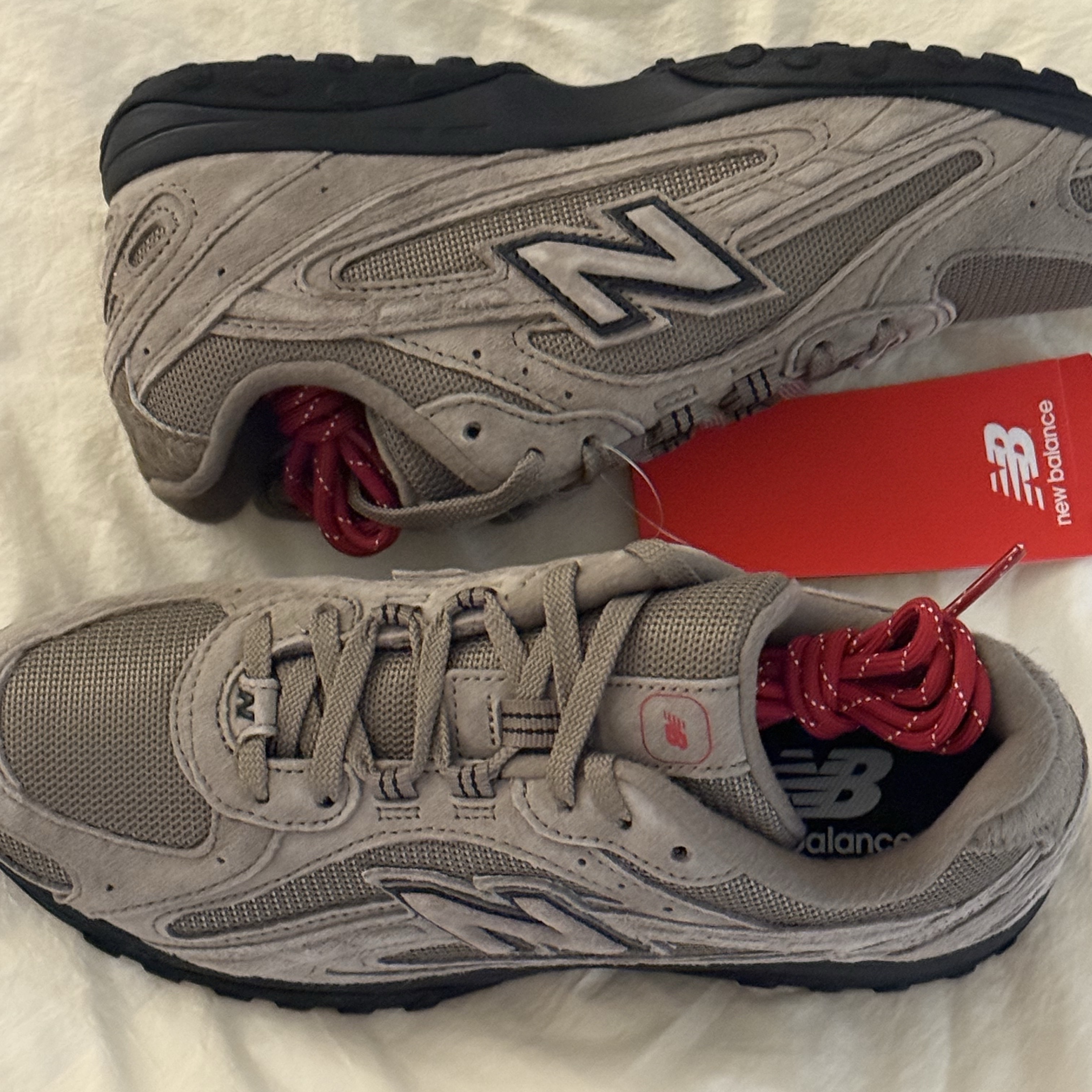 New Balance 204L Year of the Horse Thunder Brown Black 착용 스타일