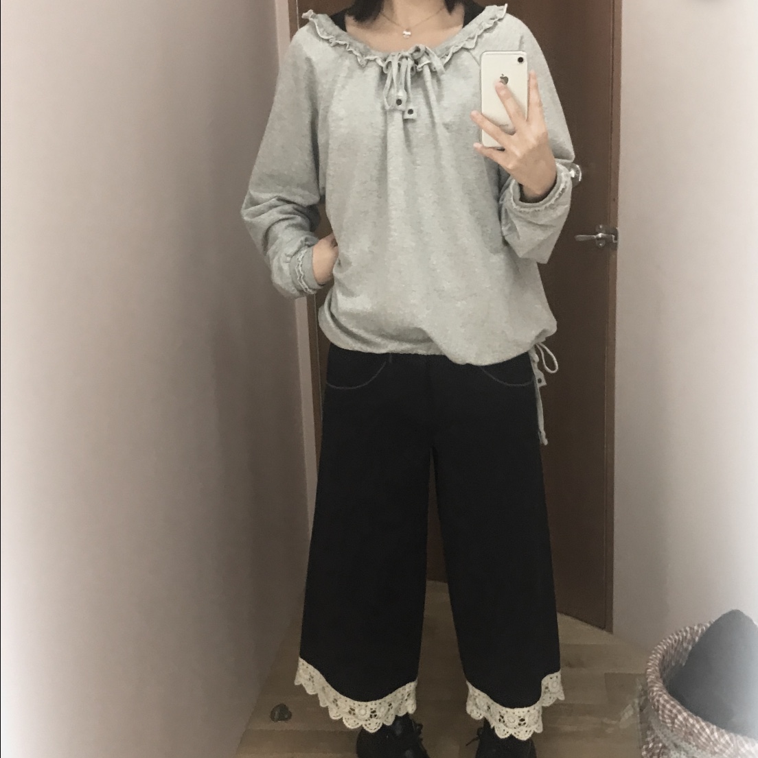 COYSEIO Knit Lace Pan STYLE | KREAM