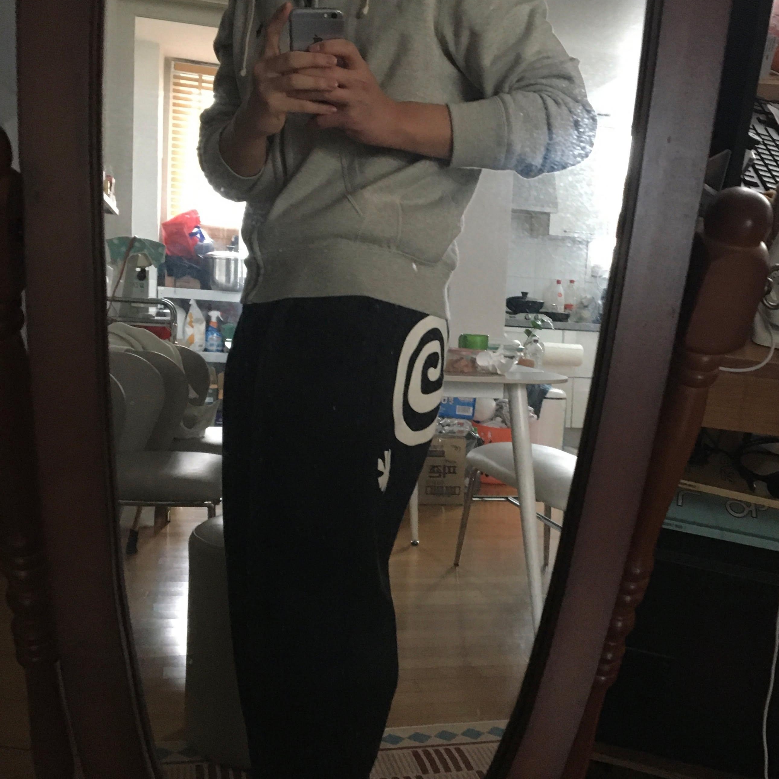 [15%적립] Polo Ralph Lauren RL Fleece Hoodie Andover Heather, AMOU Molly One Tuck Sweat Pants Black 착용 스타일 - 1