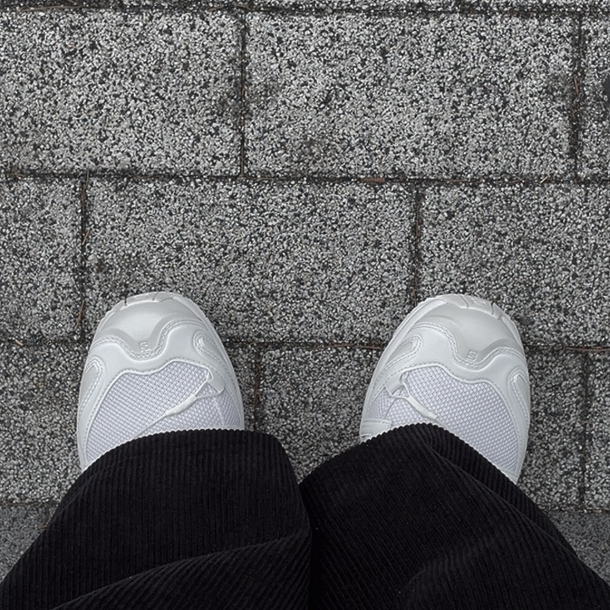 Salomon x Rier XA Pro 3D White 착용 스타일 - 3