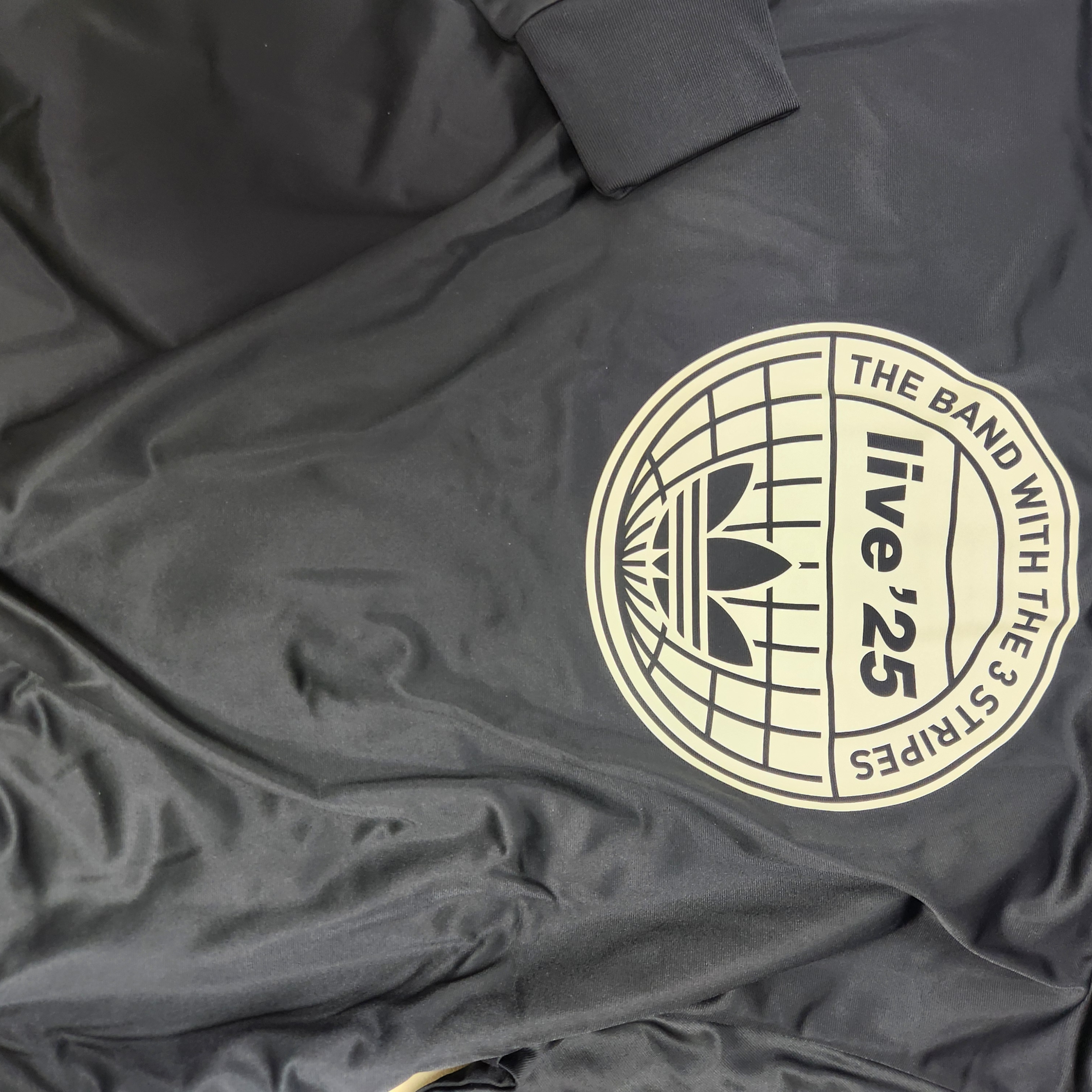 Adidas x Oasis Tour Firebird Track Top Black - KR Sizing 착용 스타일 - 3