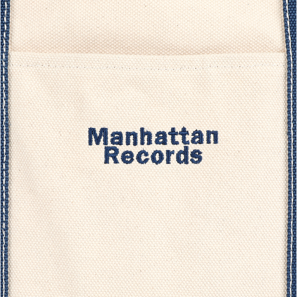 맨하탄 레코즈 캔버스 바이닐 토트 백 - 아이보리(Manhattan Records Canvas Vinyl Tote Bag - Ivory) - 4