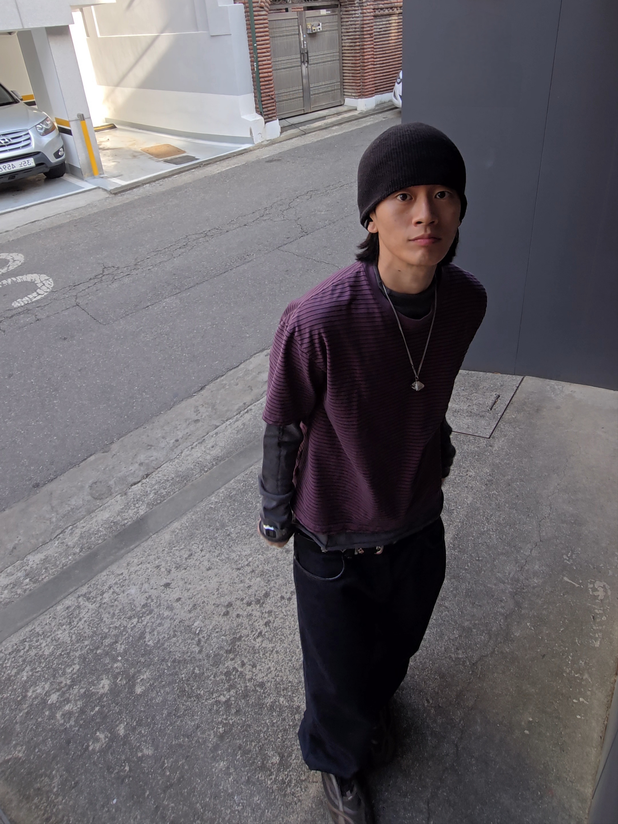 Palace Tri-Ferg 3D Keyring Silver - 23SS, Fila Flaire Brown 착용 스타일 - 4