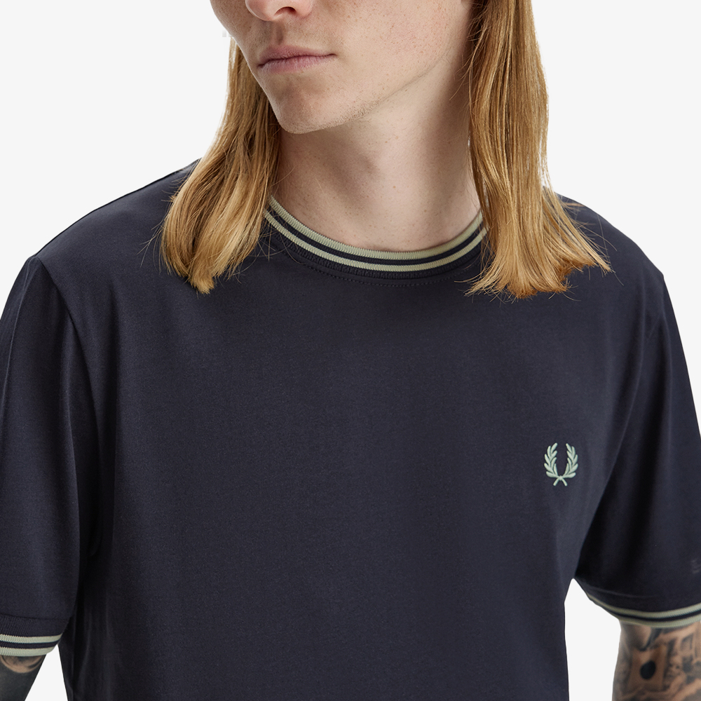 프레드페리 트윈 팁 티셔츠 네이비 시그래스(Fred Perry Twin Tipped T-Shirt Navy Seagrass) - 4