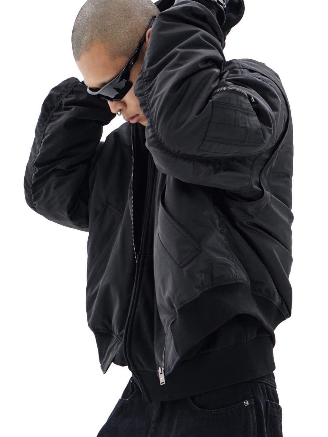 AX CONNECTION Tactical Cargo Bomber Jacket 착용 스타일 - 3