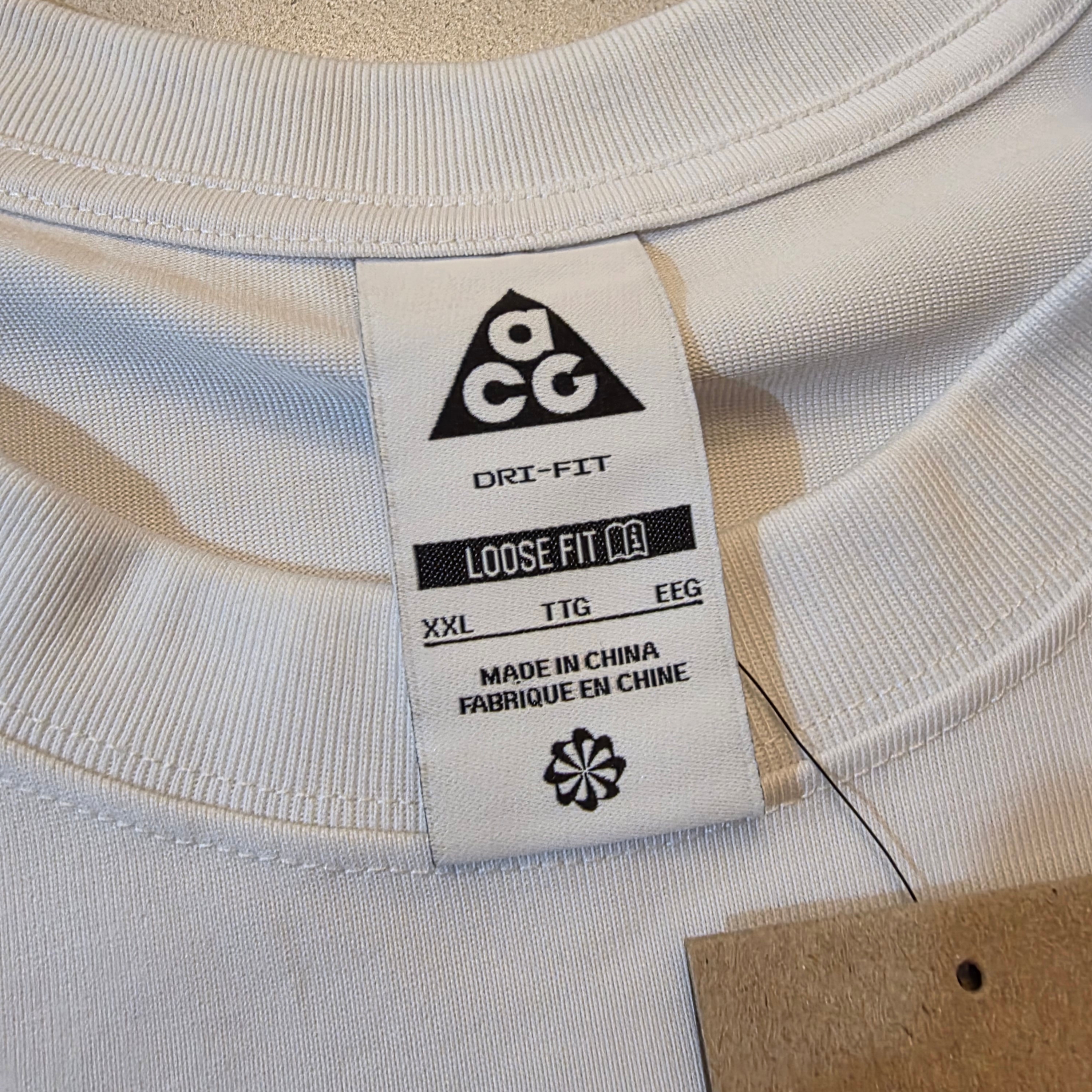 Nike NRG ACG T-Shirt Summit White - Asia 착용 스타일 - 4