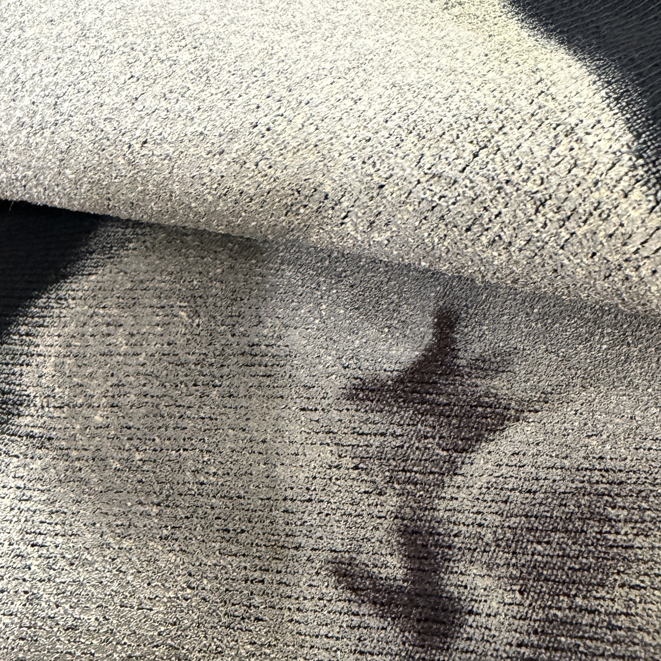 Yeezy Gap Engineered By Balenciaga Dove Hoodie Washed Black 착용 스타일
