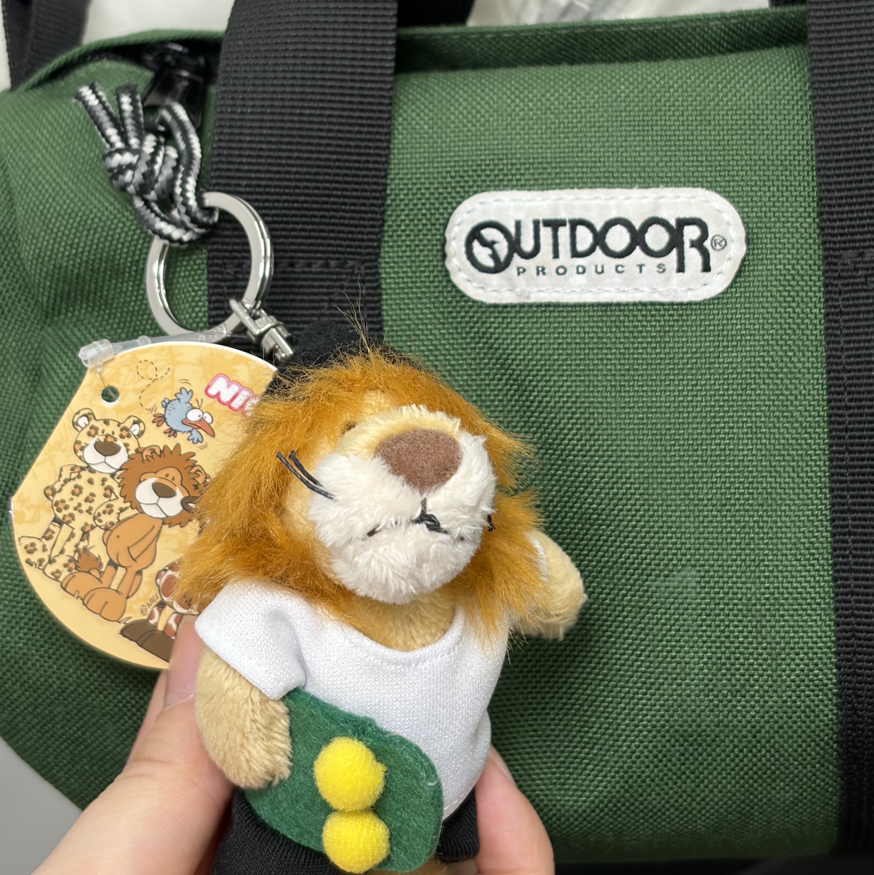 [KREAM 단독] NICI 10cm Lion with Skateboard BB 착용 스타일 - 3