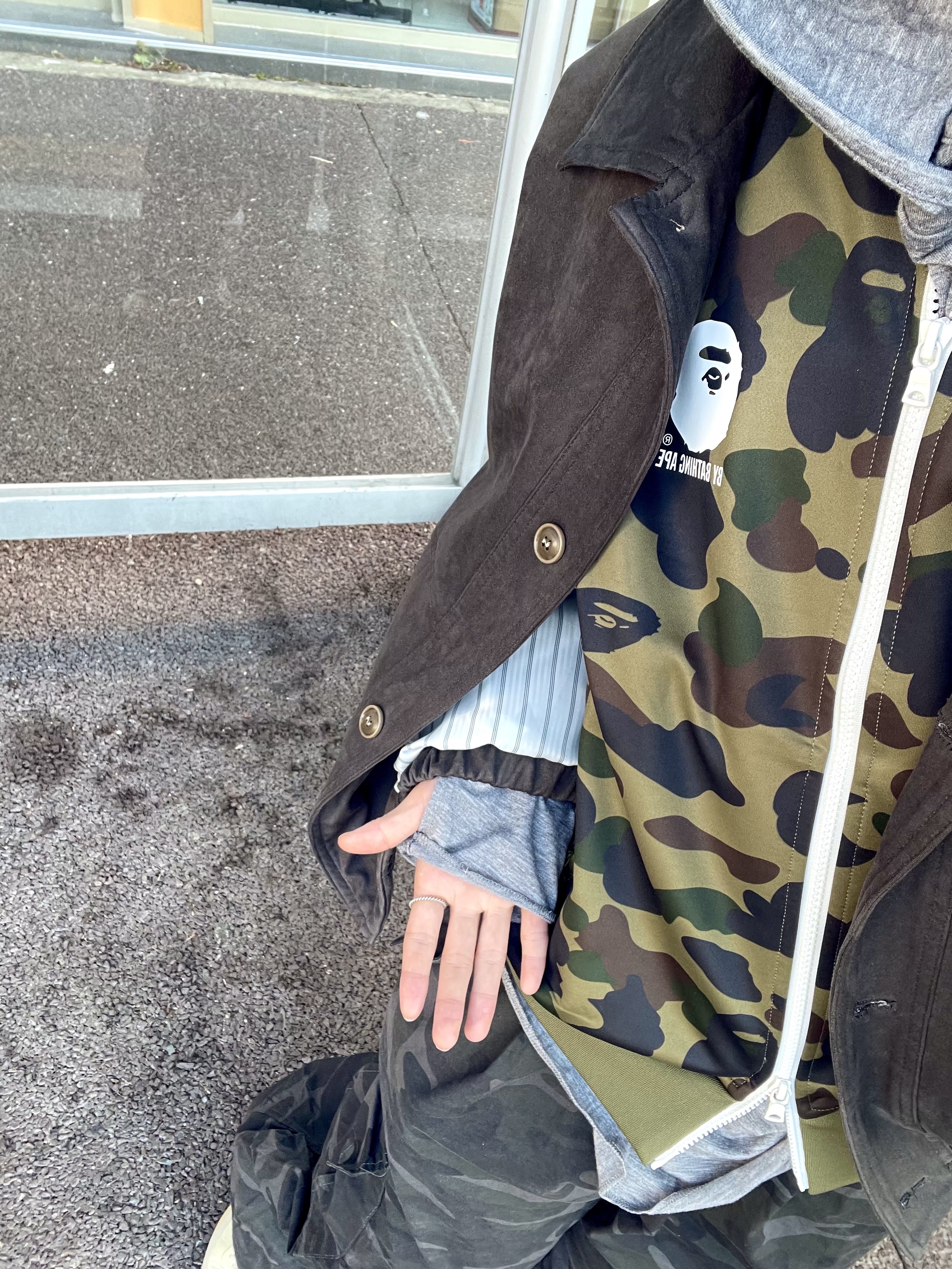 BAPE 1st Camo Relaxed Fit Track Jacket Green 착용 스타일 - 1