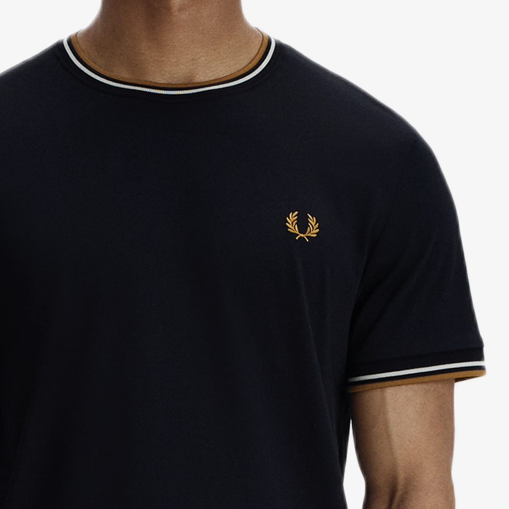 프레드페리 트윈 팁 티셔츠 블랙 에크루 다크카라멜(Fred Perry Twin Tipped T-Shirt Black Ecru Dark Caramel) - 4