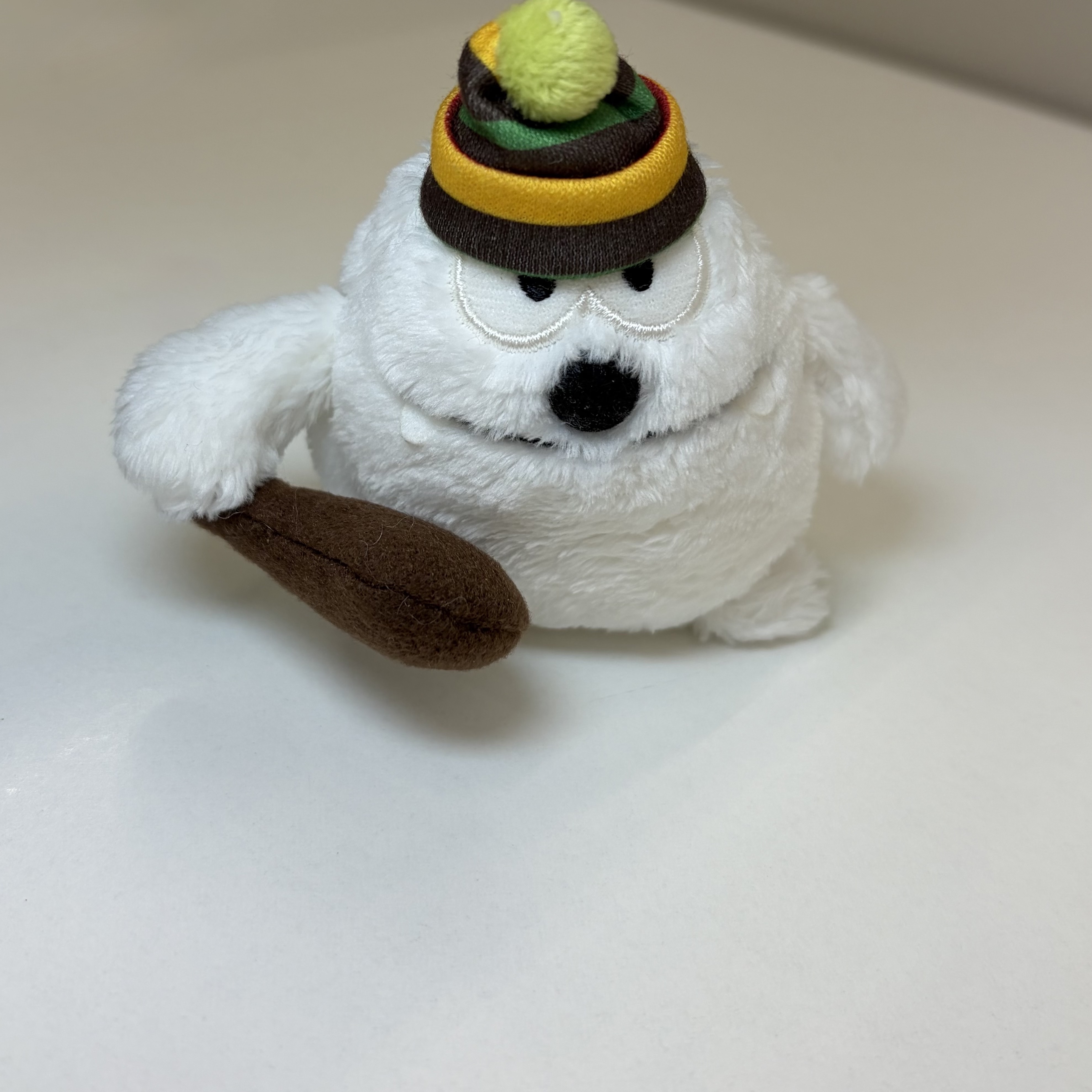 [KREAM 단독] NICI Hathunter 10cm with bobble hat 착용 스타일