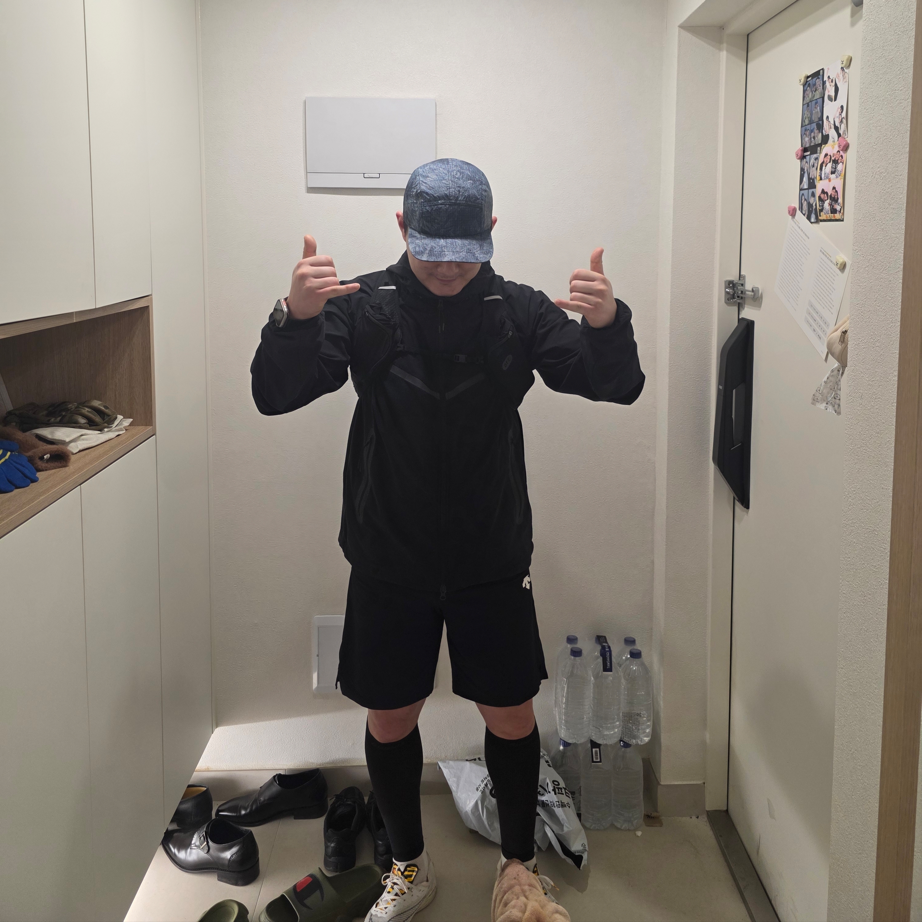 ARC Marble Running Cap Blue, ARC Vivace Running Harness Black 착용 스타일