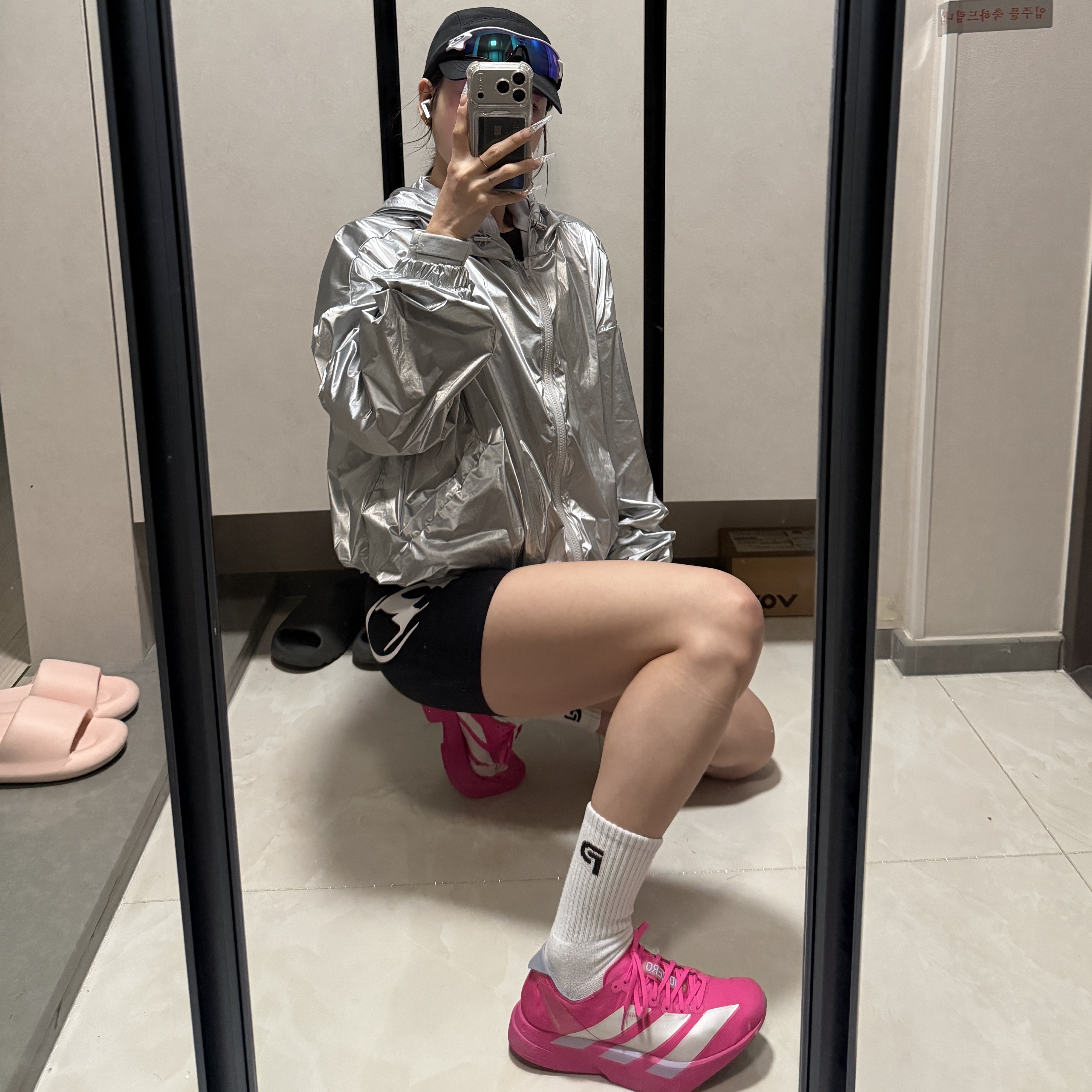 (W) Adidas Adizero Adios Pro 4 Shock Pink Zero Metalic, BORN TO WIN W Stroke B 3.5 Biker Shorts Black 착용 스타일