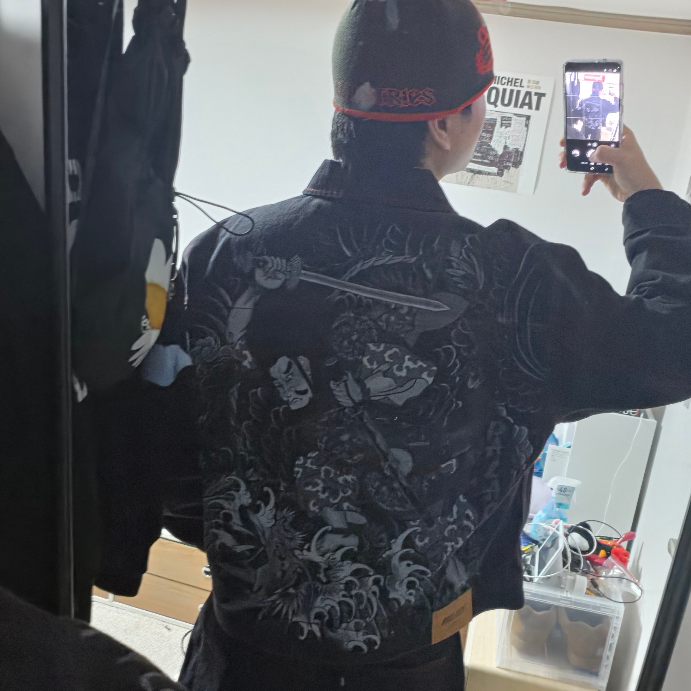 Palace x World Industries Reverso Nein Cuff Beanie Black Red - 26SS, Palace Susanoo Denim Jacket Black - 25FW 착용 스타일 - 2