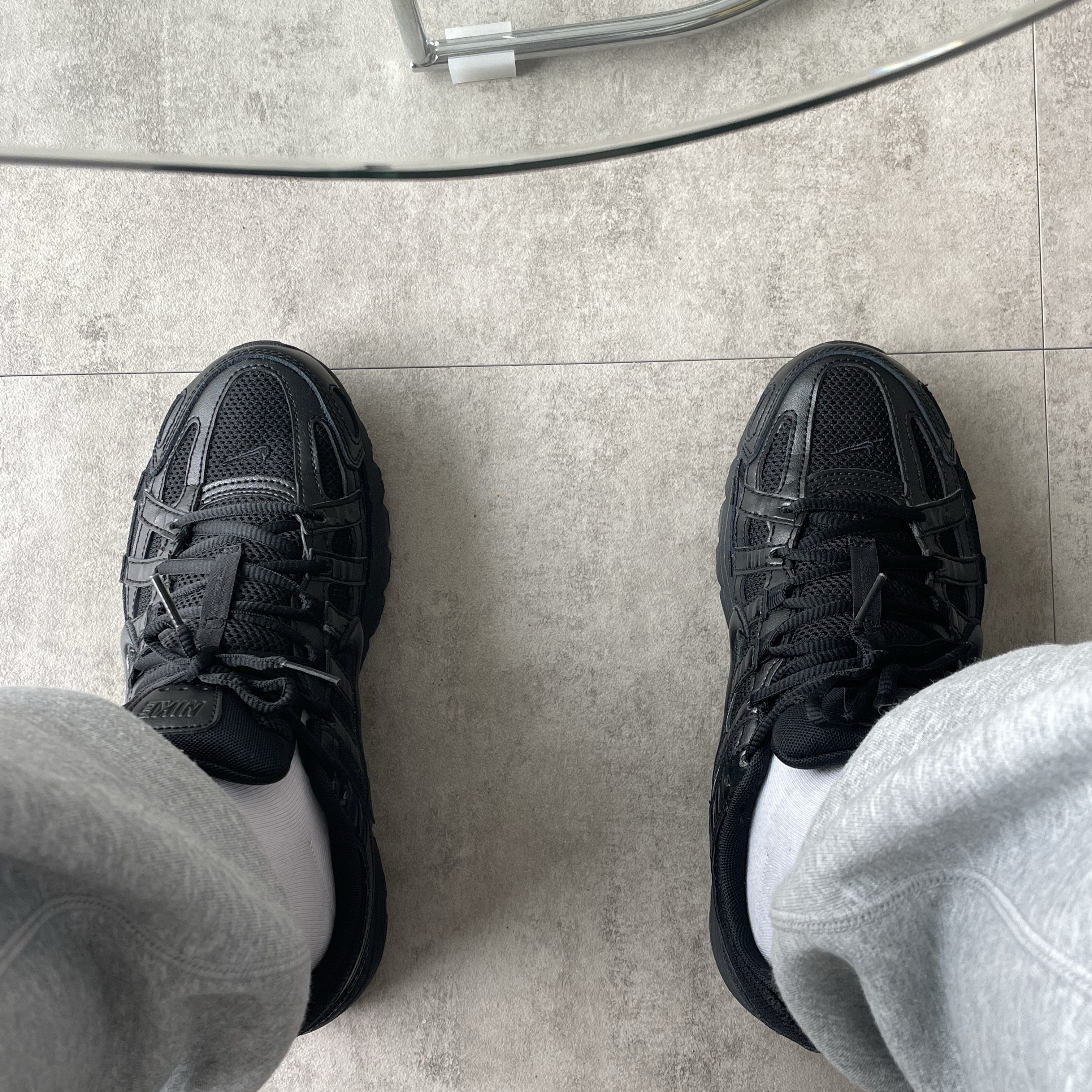 Nike P-6000 Black 착용 스타일