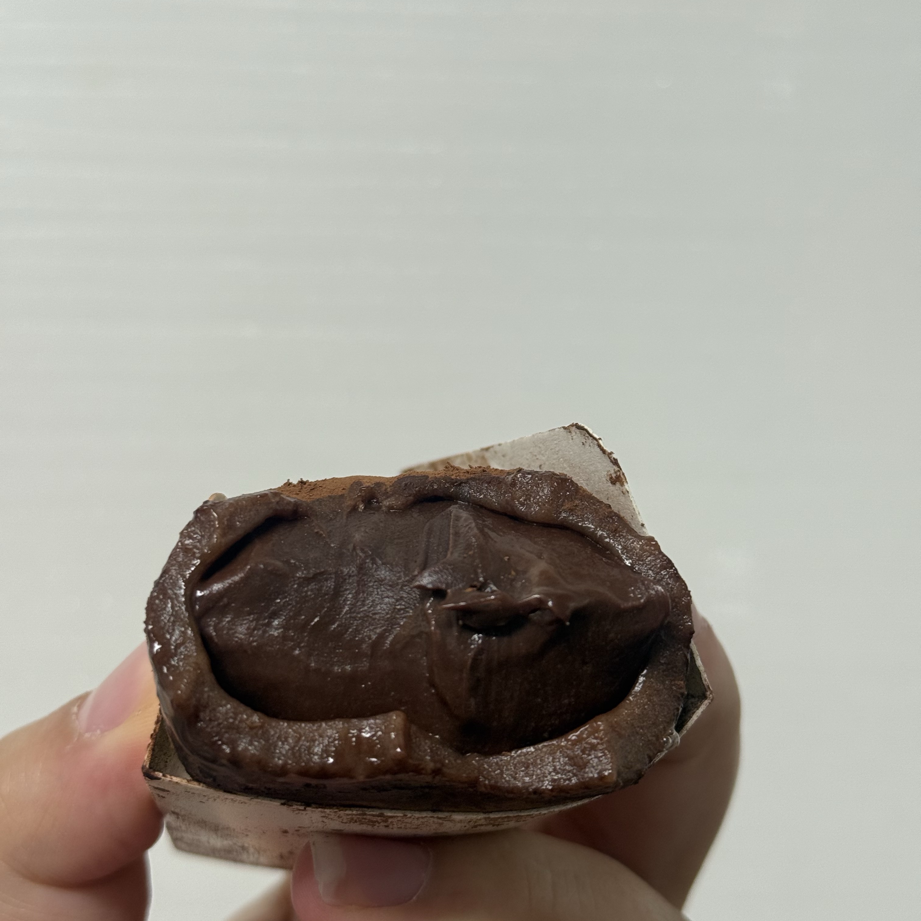 THE BAREUN TTEOK Double Chocolate Fudge Cream Tteok (60g *6EA) 1Box 착용 스타일 - 3