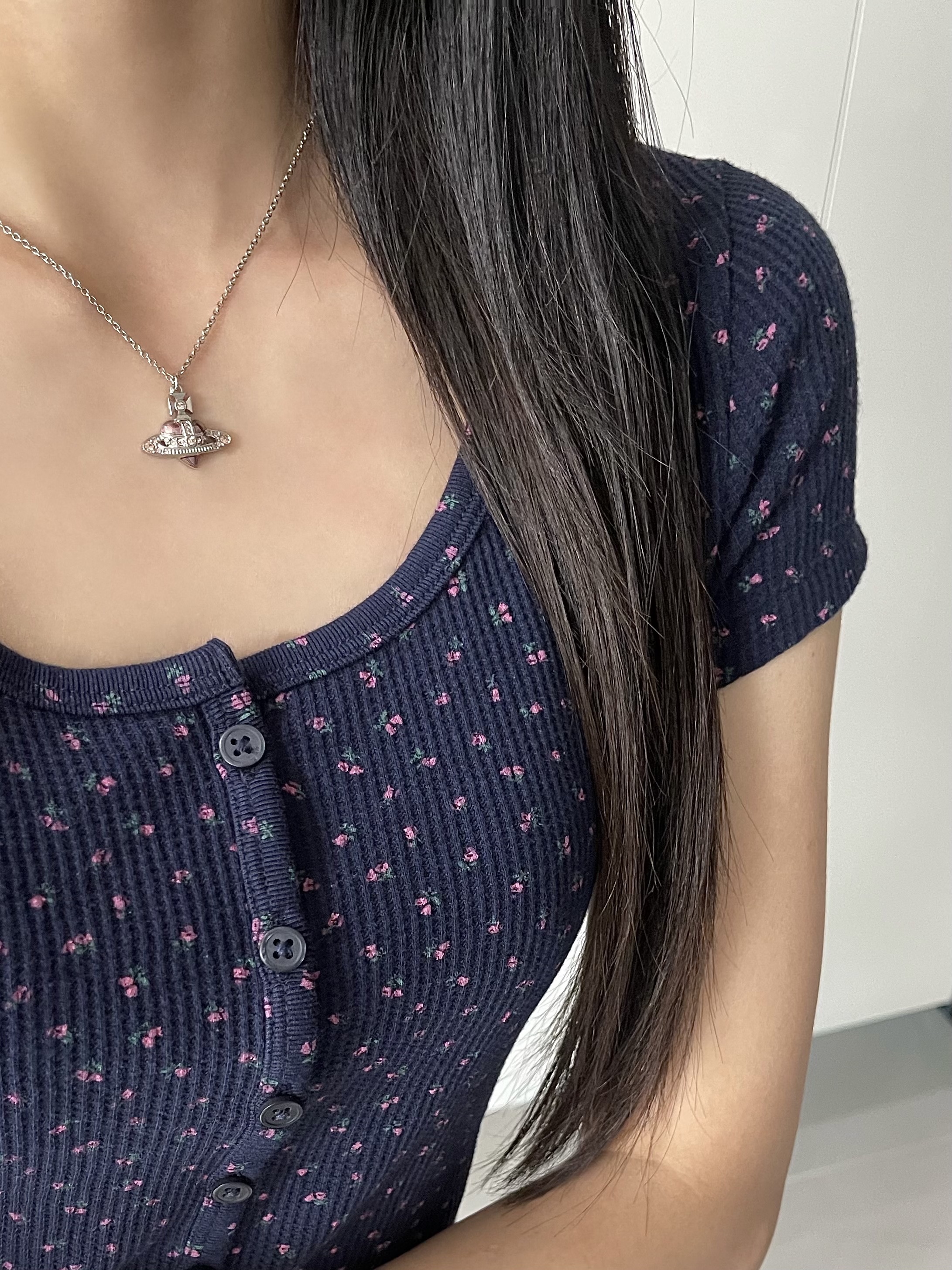 (W) Vivienne Westwood New Diamante Heart Necklace Silver 착용 스타일 - 4