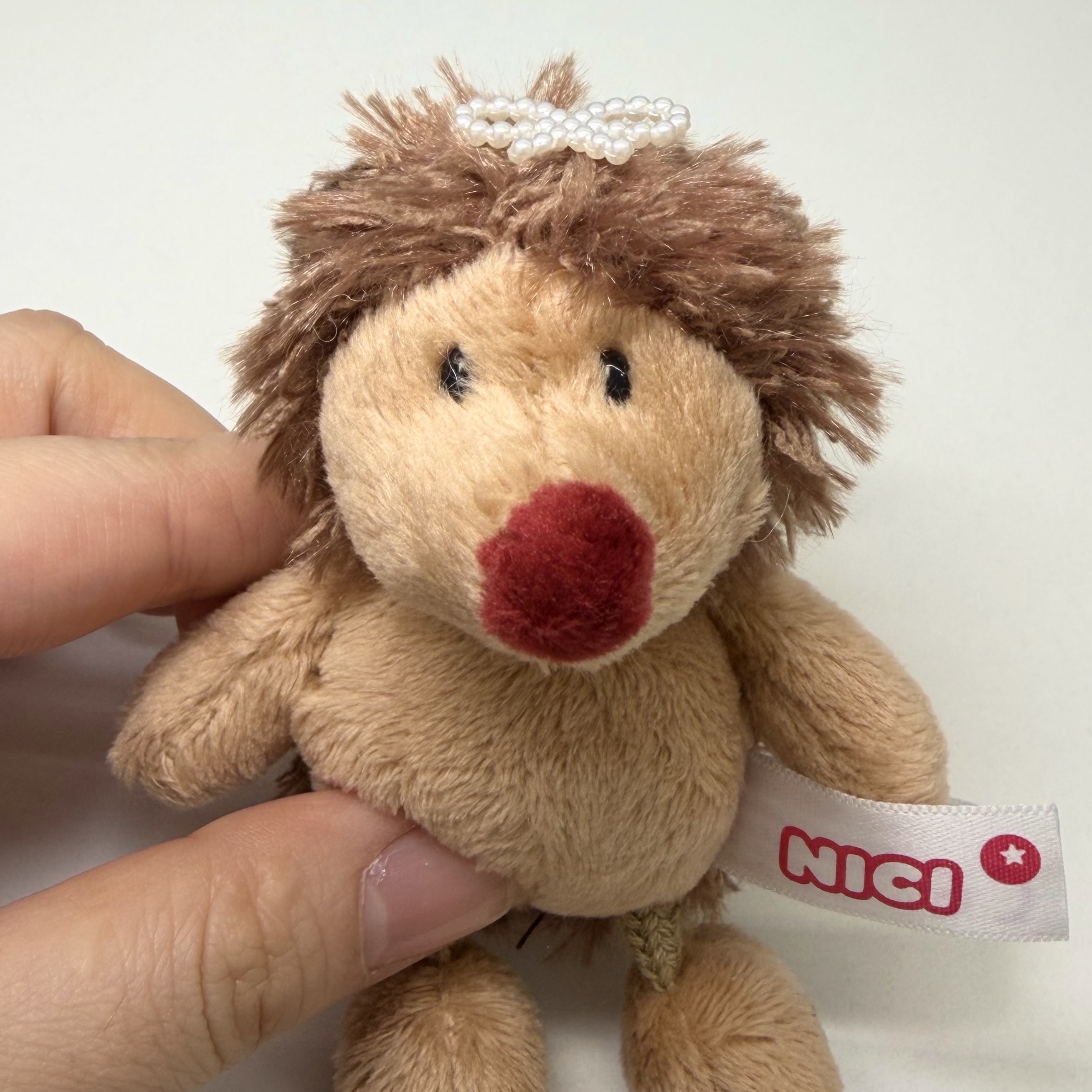 [KREAM 단독] NICI Hedgehog 10cm bb 착용 스타일 - 2