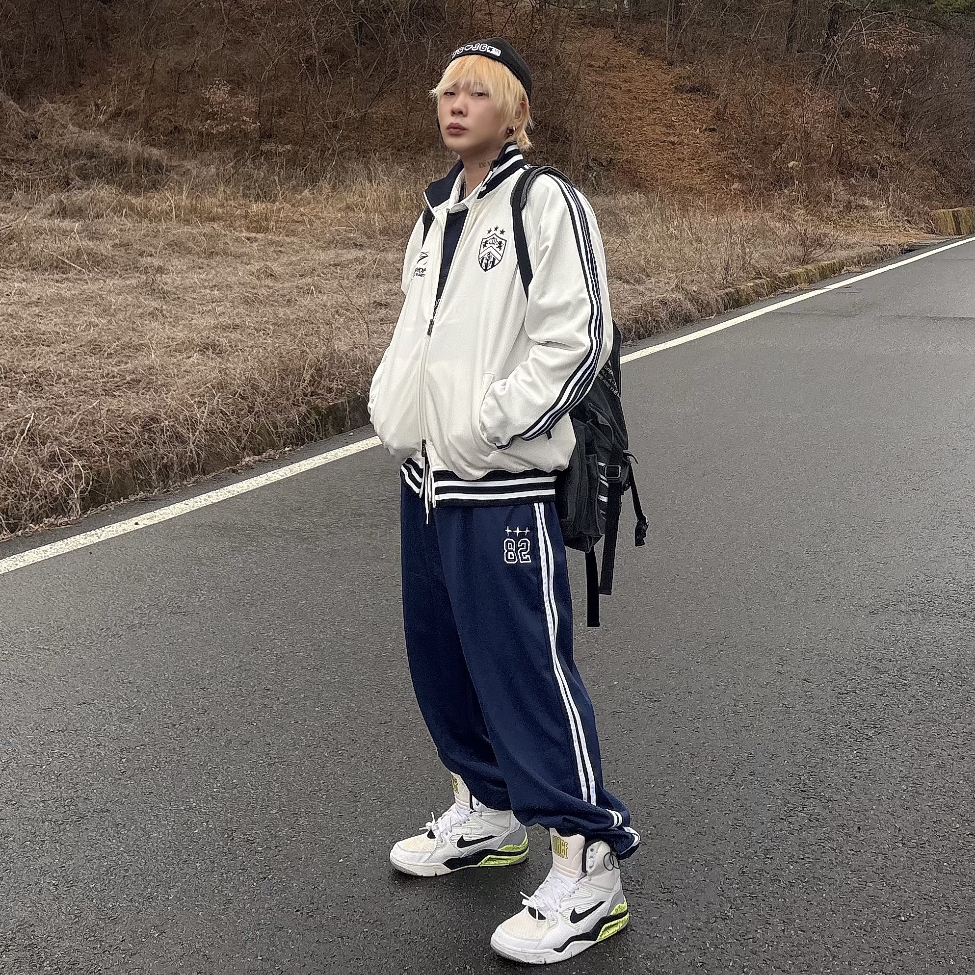 New Era 59Fifty MLB Authentic New York Yankees Game Navy, Nike Air Command Force Billy Hoyle 착용 스타일