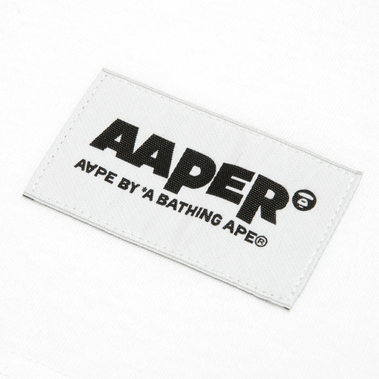 에이프 테마 에이퍼 티 화이트 - 26SS(AAPE Theme AAPER Tee White - 26SS) - 3
