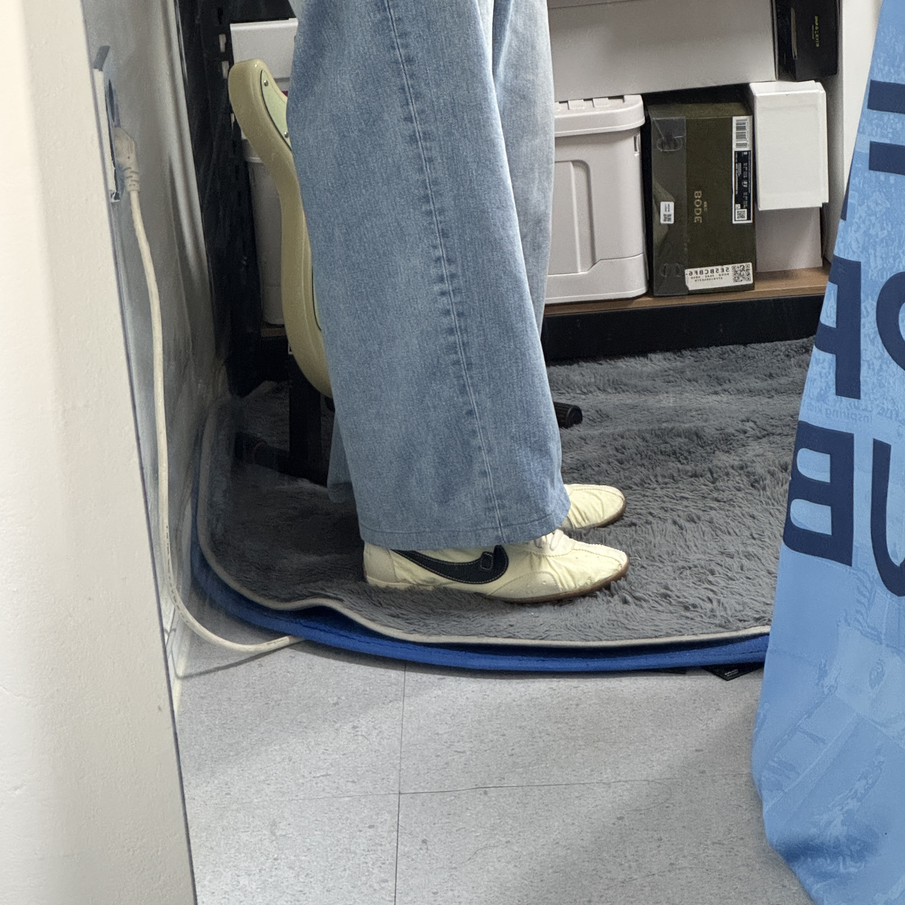 Nike x Jacquemus Moon Shoe SP Alabaster Off Noir 착용 스타일 - 2