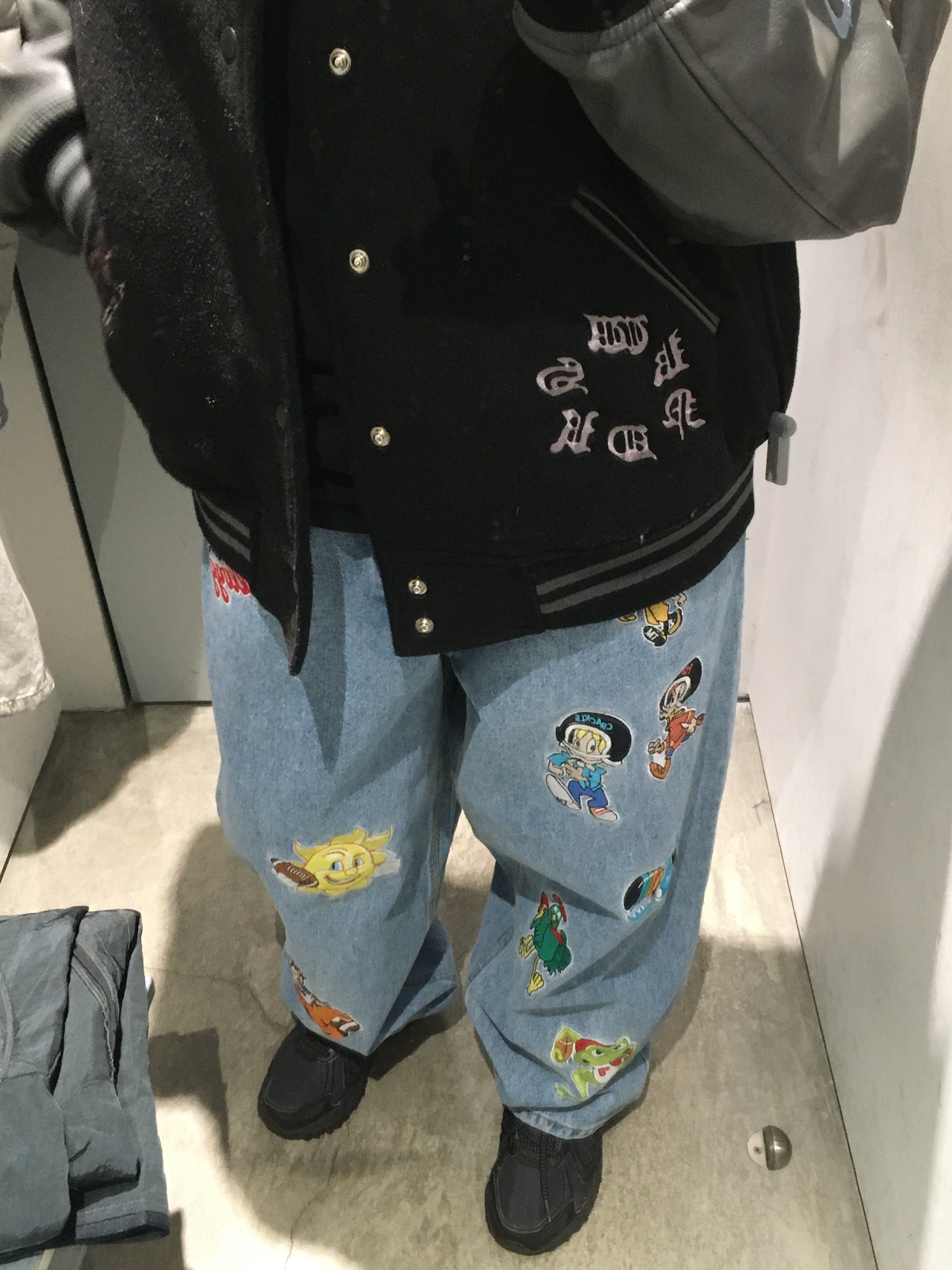 WKNDRS x Kellogg's H.O.F Denim Pants Light Denim 착용 스타일 - 1