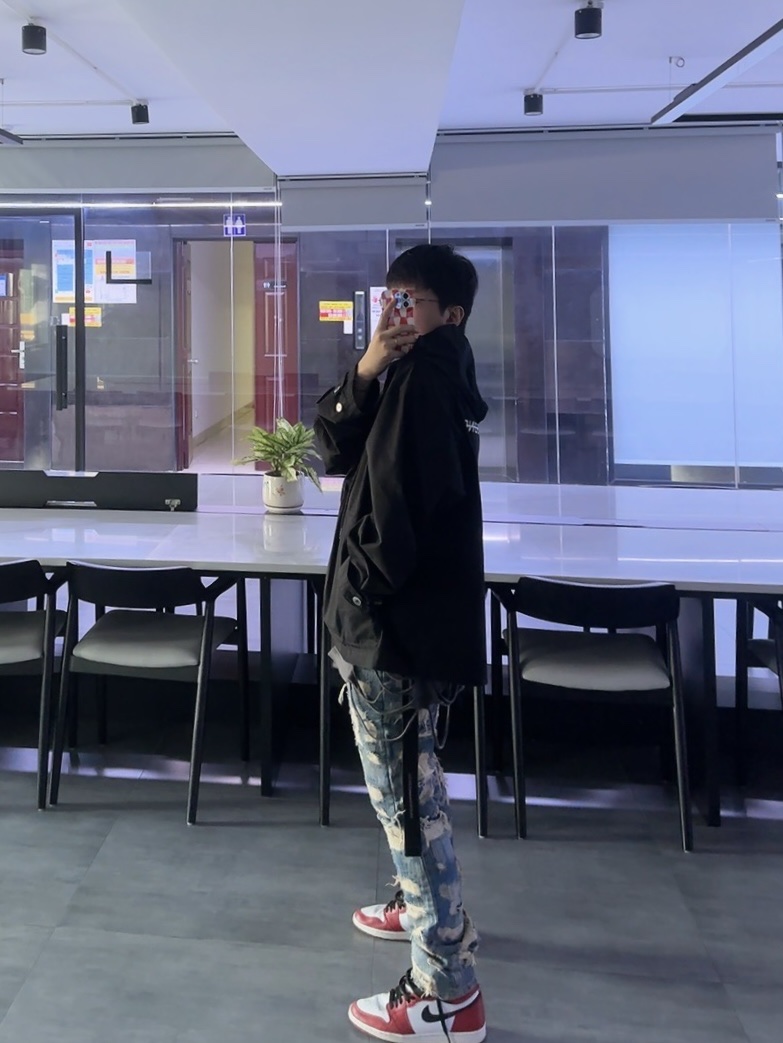 Jordan 1 Retro High OG Chicago 2015, Peaceminusone Pullover Hoodie #1 Black 착용 스타일