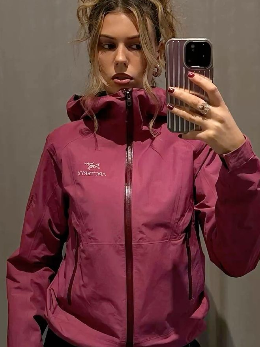 (W) Arc'terx Beta SV Jacket Pineberry, (W) Arc'teryx Gamma SL Hoody Jupiter 착용 스타일 - 2