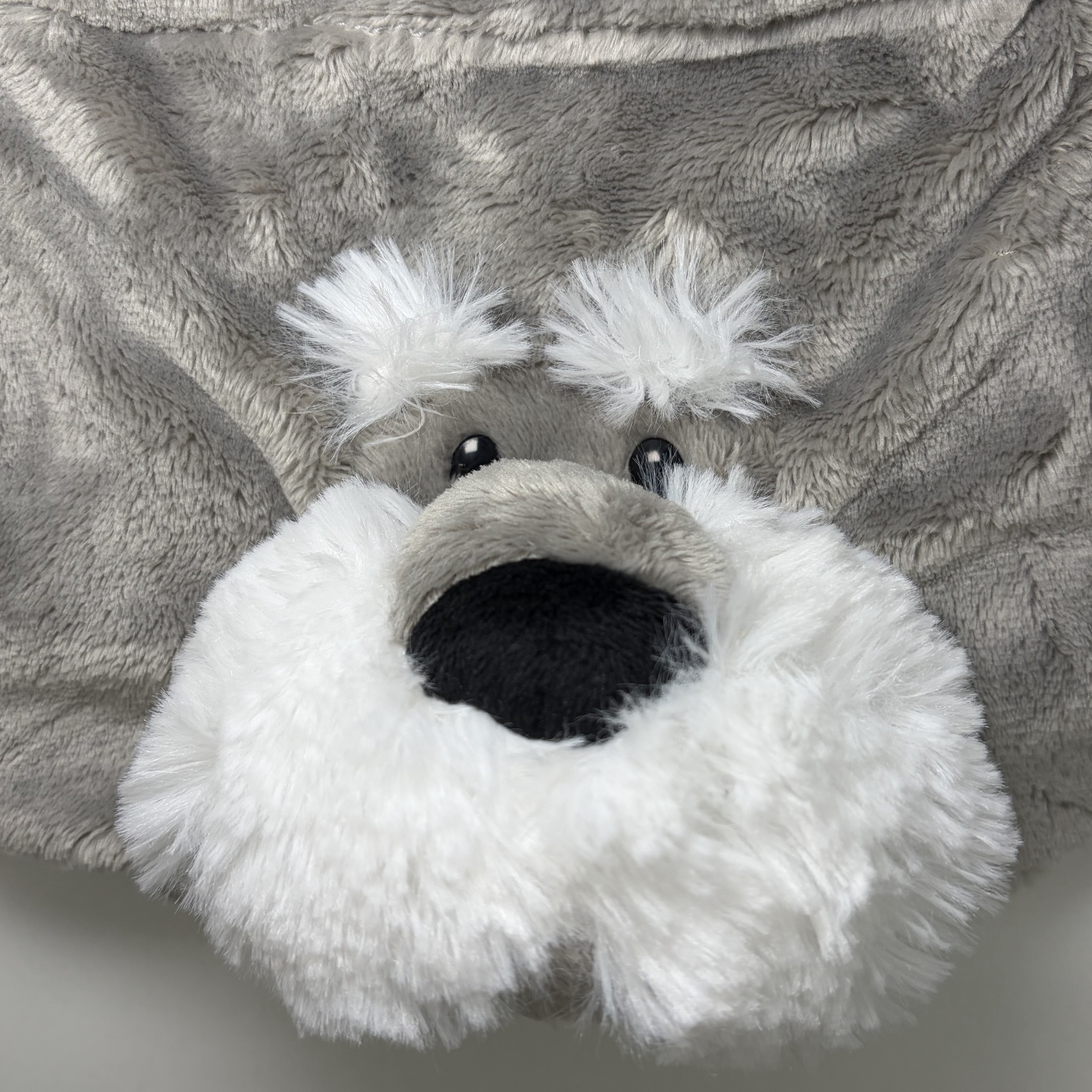 [KREAM 단독] NICI Schnauzer Head Drawstring Bag 착용 스타일 - 2