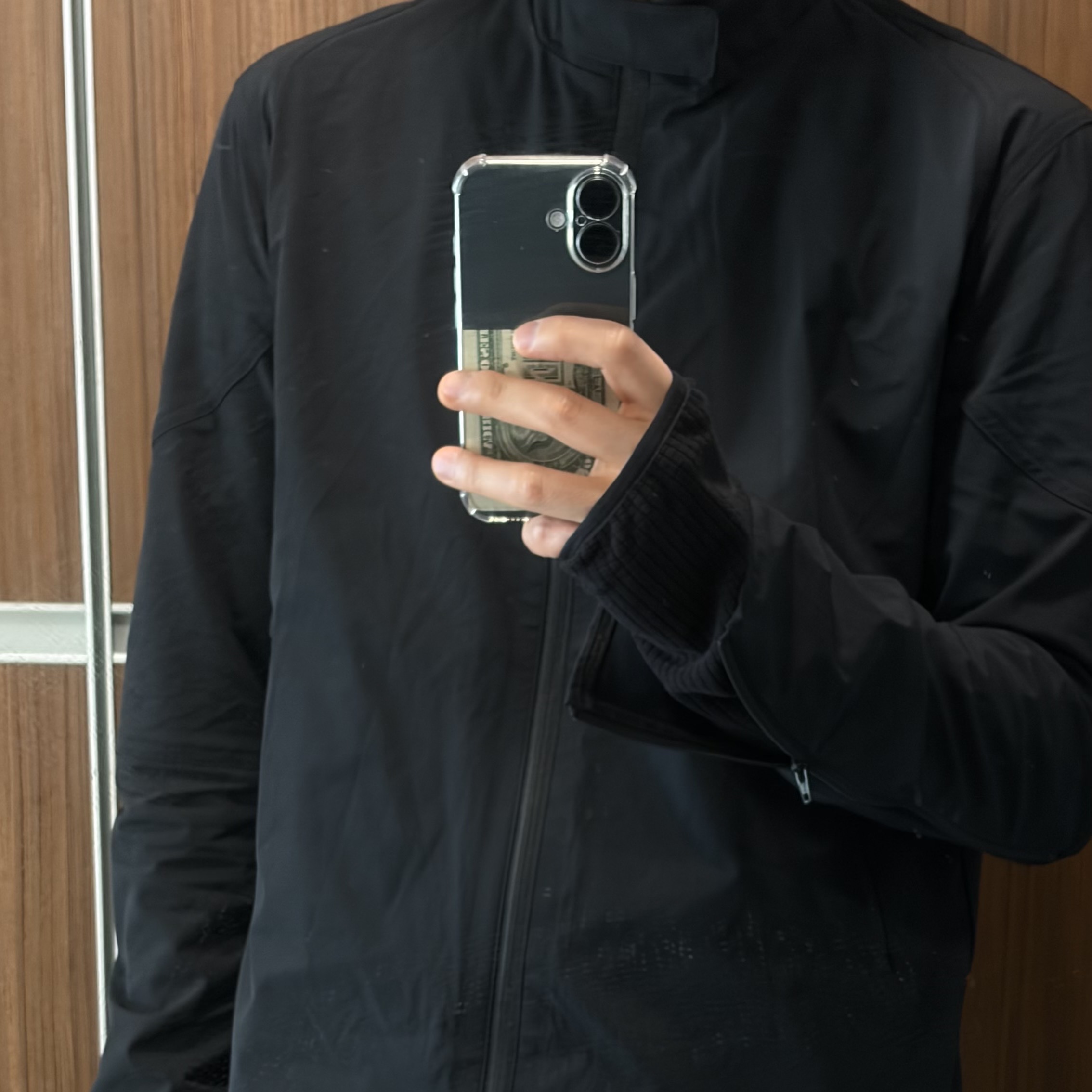 Undermycar Air Nylon Hybrid Jacket Black 착용 스타일 - 1