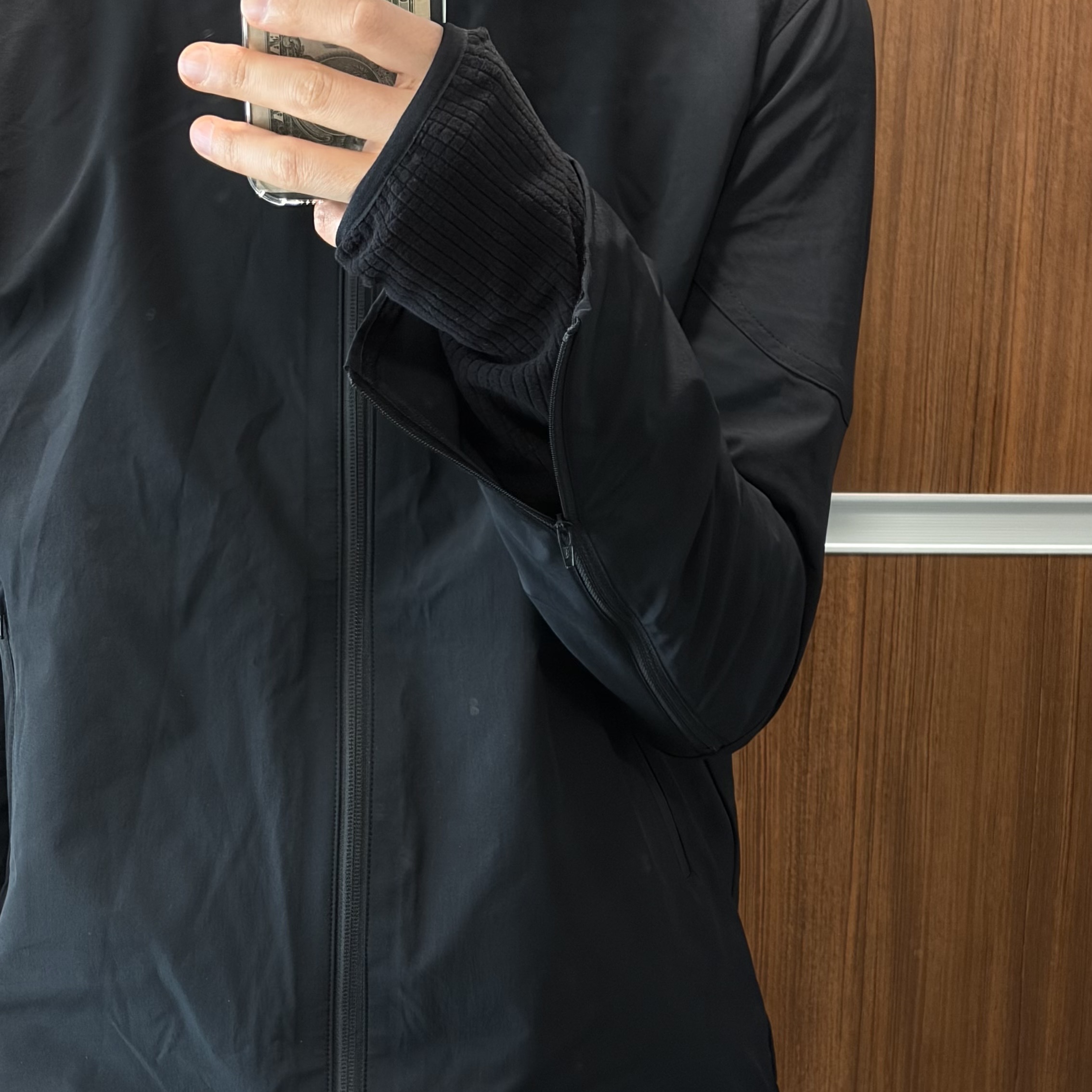 Undermycar Air Nylon Hybrid Jacket Black 착용 스타일 - 3
