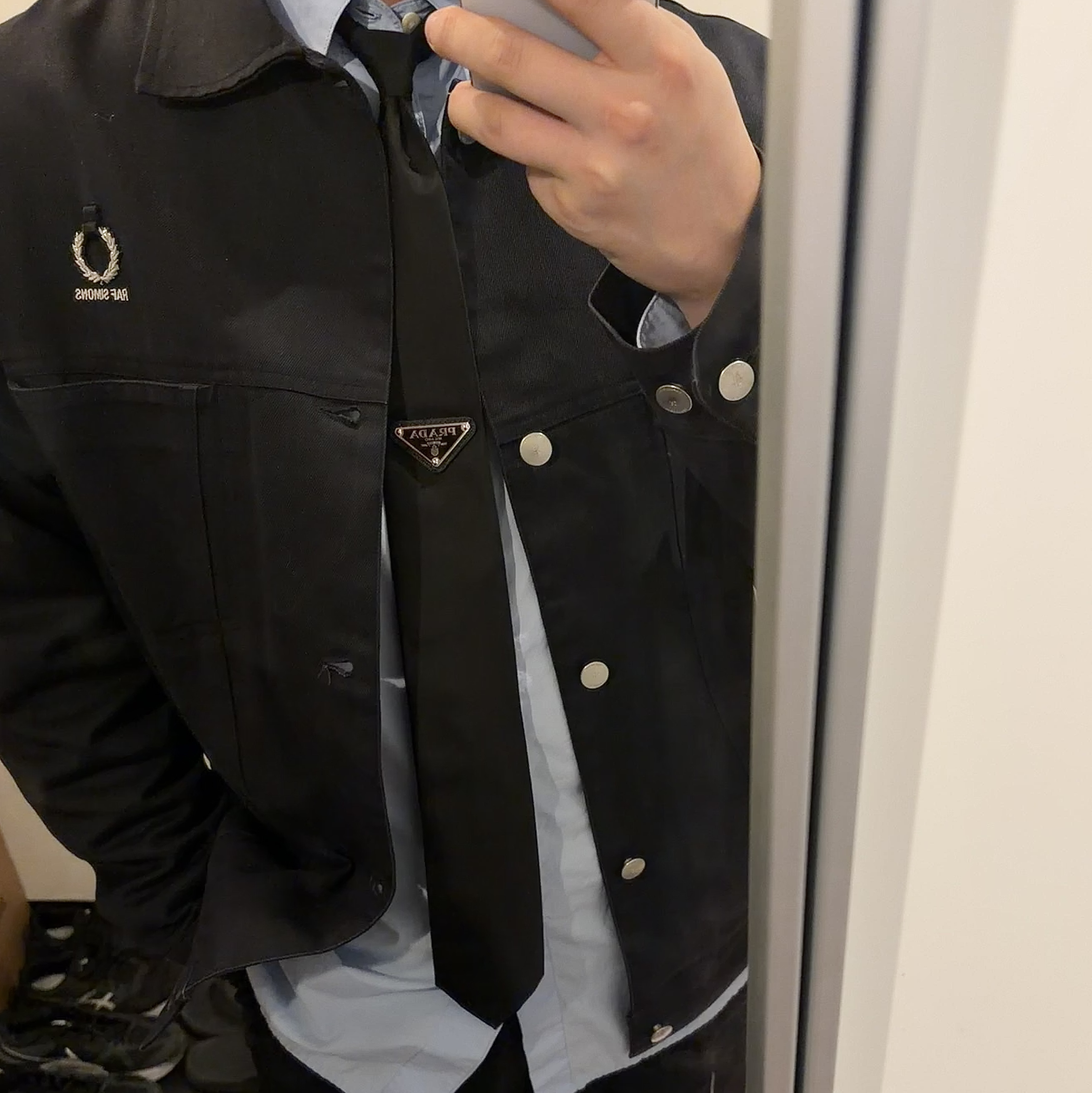Ader Error Sig; TRS/BL Tag Shirt 01 Sky Blue, Zara x Ader Error Wide Pants Black 착용 스타일 - 6