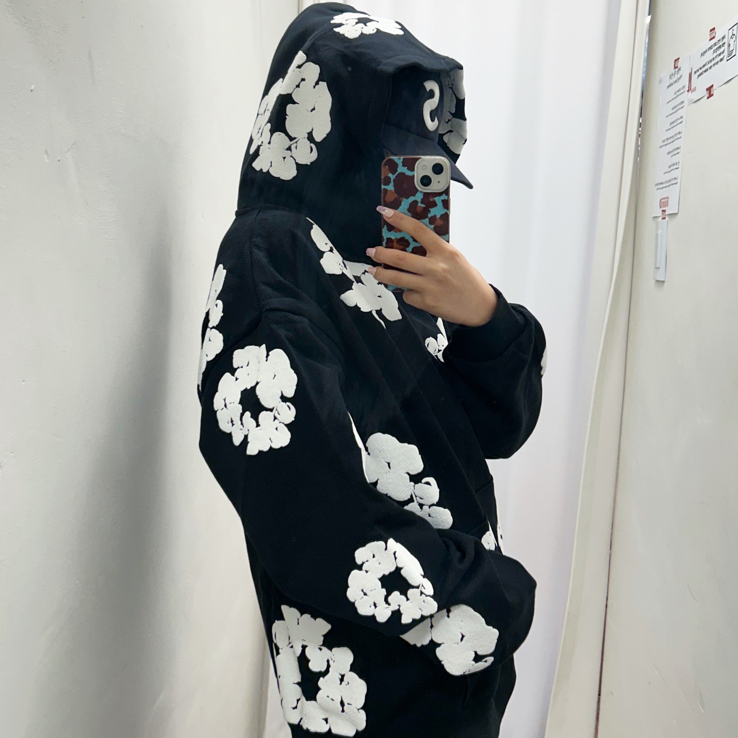 Denim Tears The Cotton Wreath Sweatshirt Black 착용 스타일 - 1