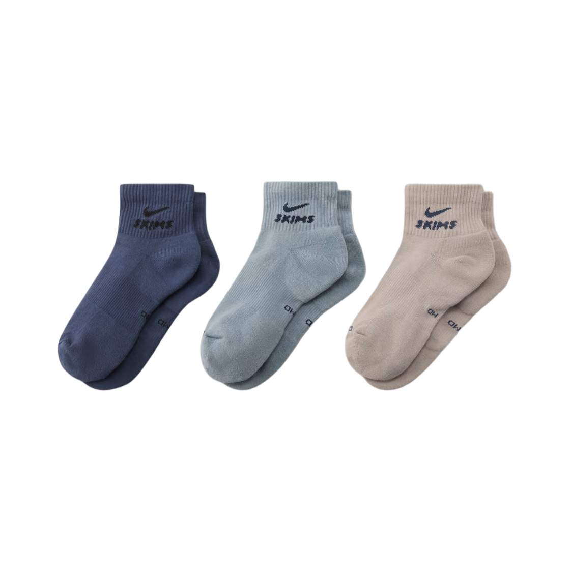 나이키스킴스 드라이핏 쿼터 삭스 멀티컬러 NSKM 스톤 (3개 세트)(NikeSKIMS Dri-FIT Quarter Socks Multi-Color NSKM Stone (Set of 3))