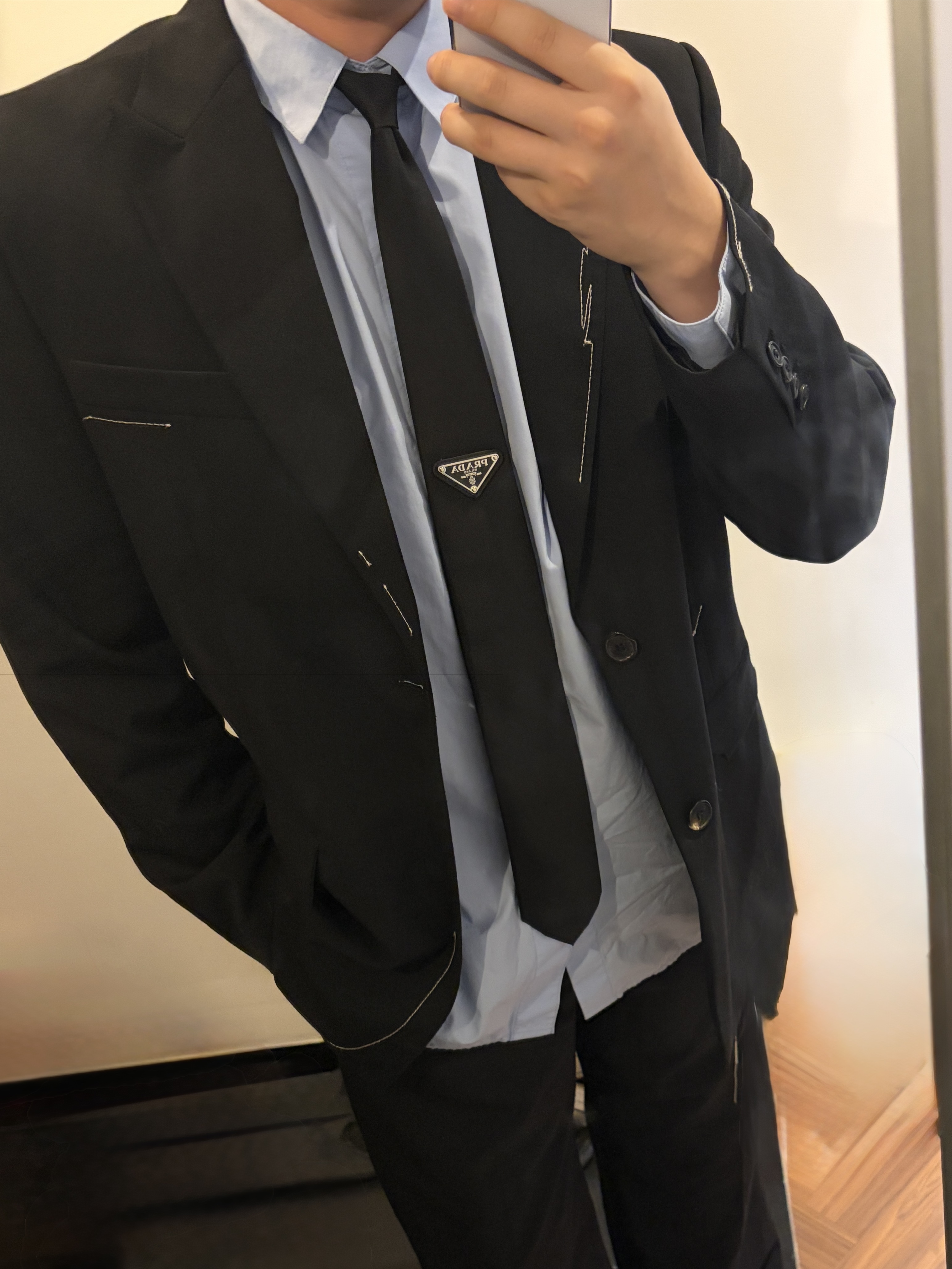 Zara x Ader Error Oversized Blazer Black, Ader Error Sig; TRS/BL Tag Shirt 01 Sky Blue 착용 스타일