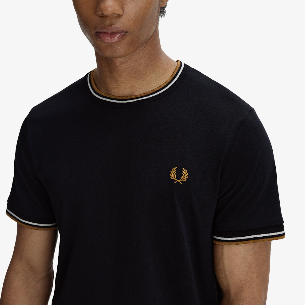 프레드페리 트윈 팁 티셔츠 블랙 에크루 다크카라멜(Fred Perry Twin Tipped T-Shirt Black Ecru Dark Caramel) - 3