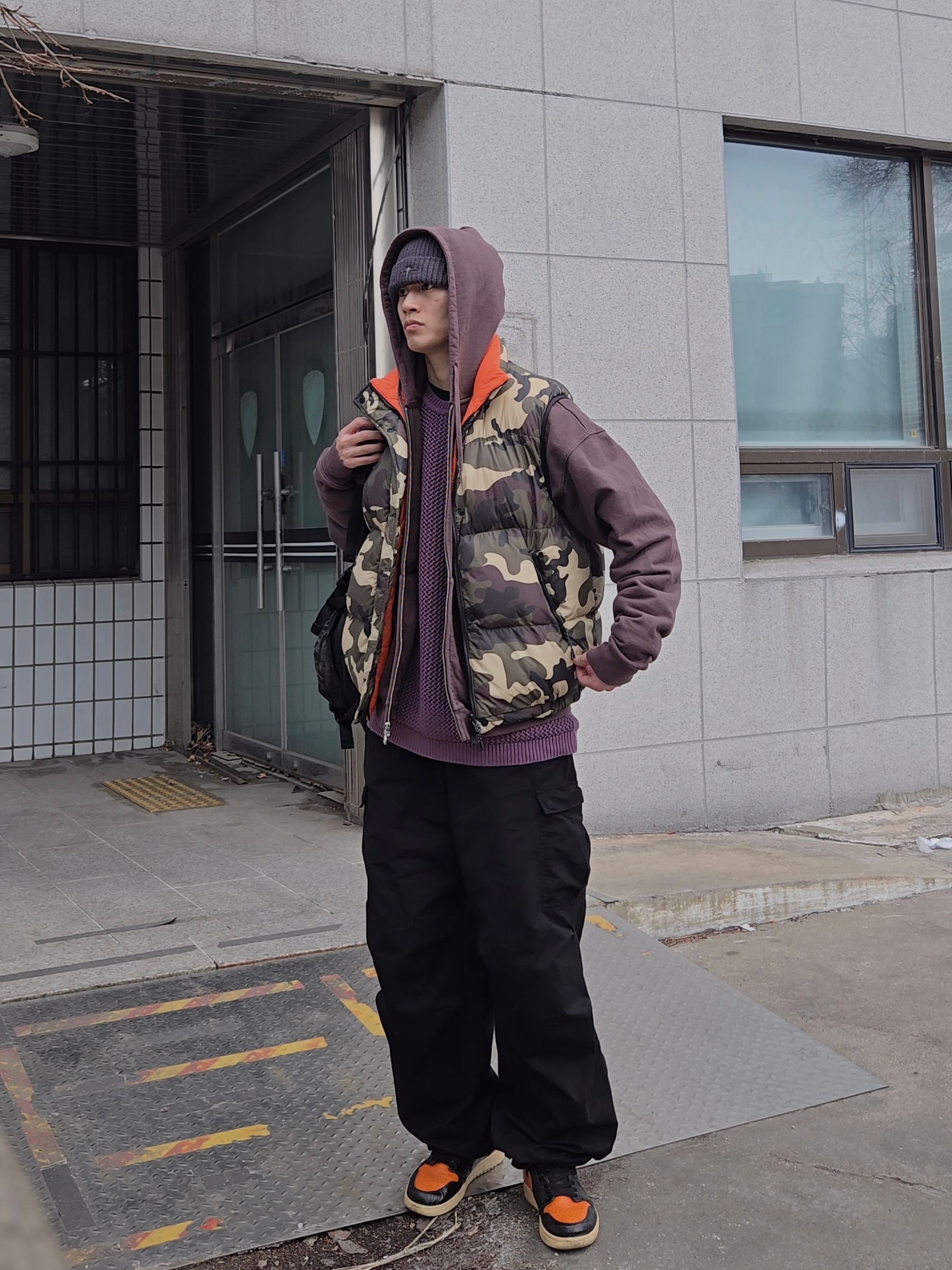 Jordan 1 Retro High Shattered Backboard 3.0, Supreme Open Knit Small Box Sweater Dusty Purple - 22SS 착용 스타일 - 3