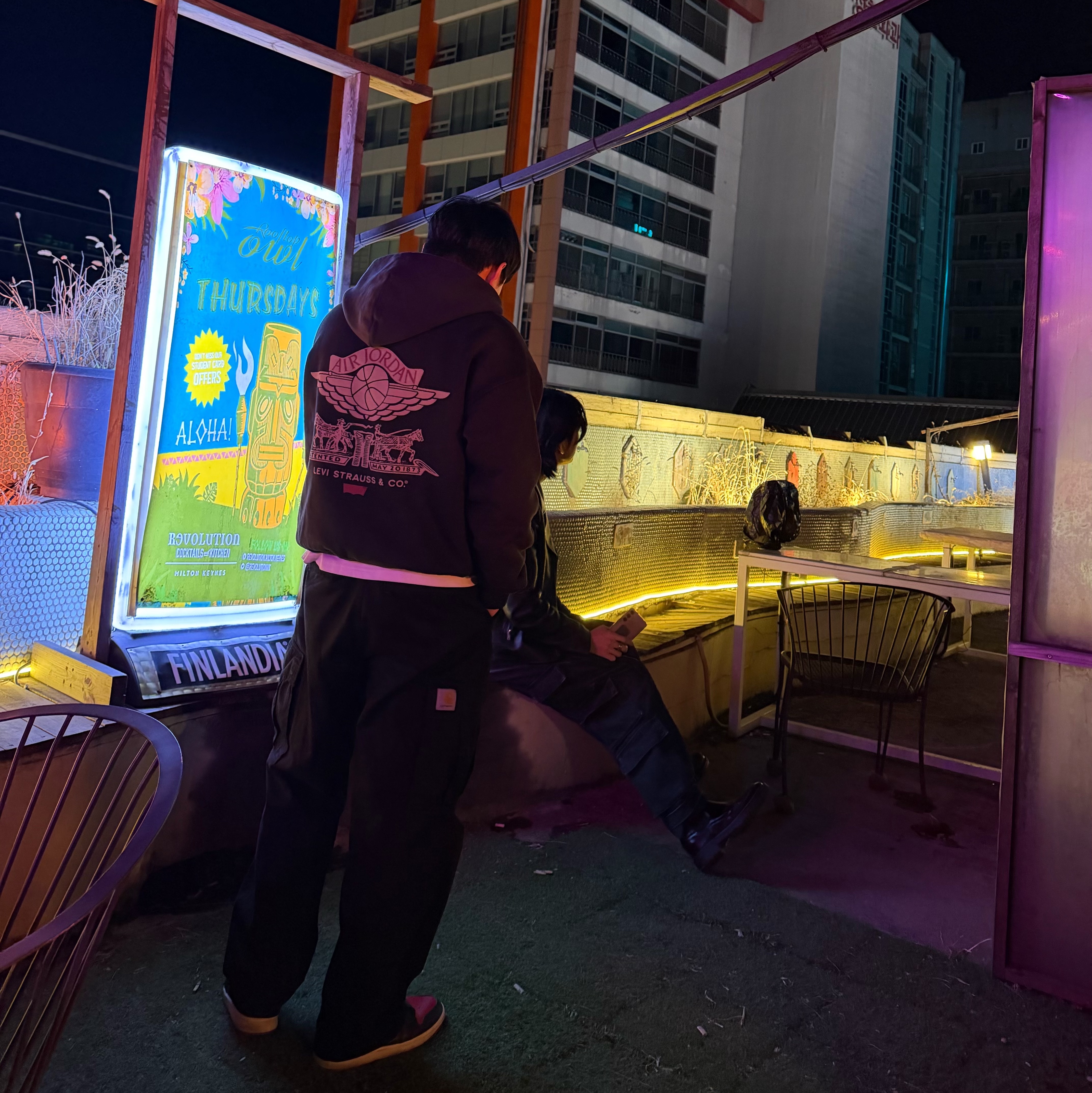 Jordan x Levi's Full Zip Hoodie Black (IM6734-010), Carhartt WIP Cole Cargo Pants Black Garment Dyed 착용 스타일 - 1