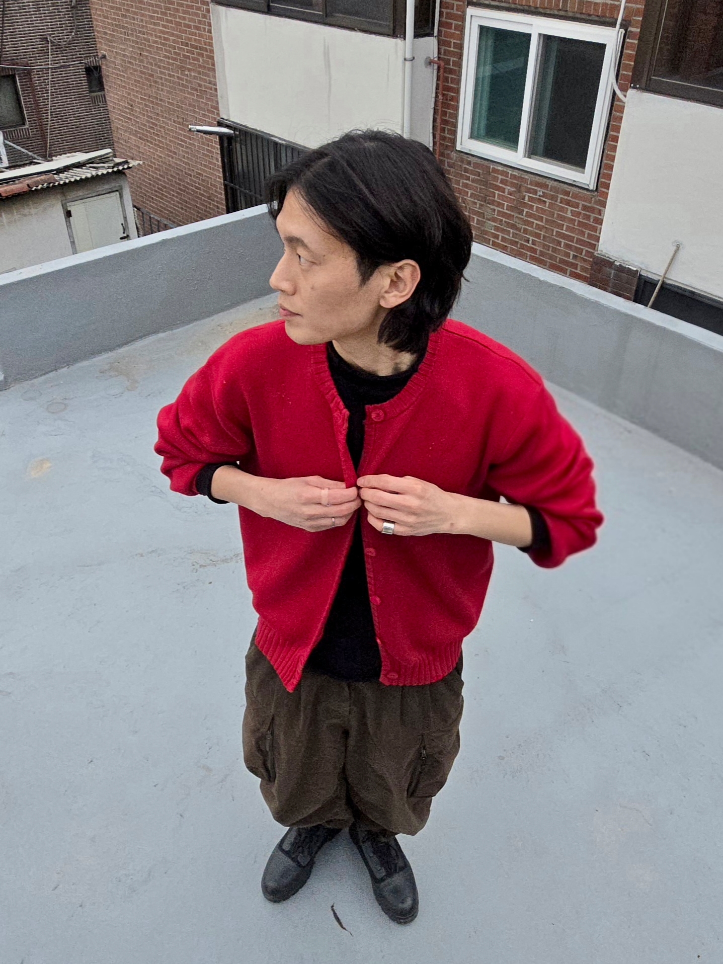 Converse x Ambush Chuck Taylor All Star Duck Boot Black 착용 스타일 - 1